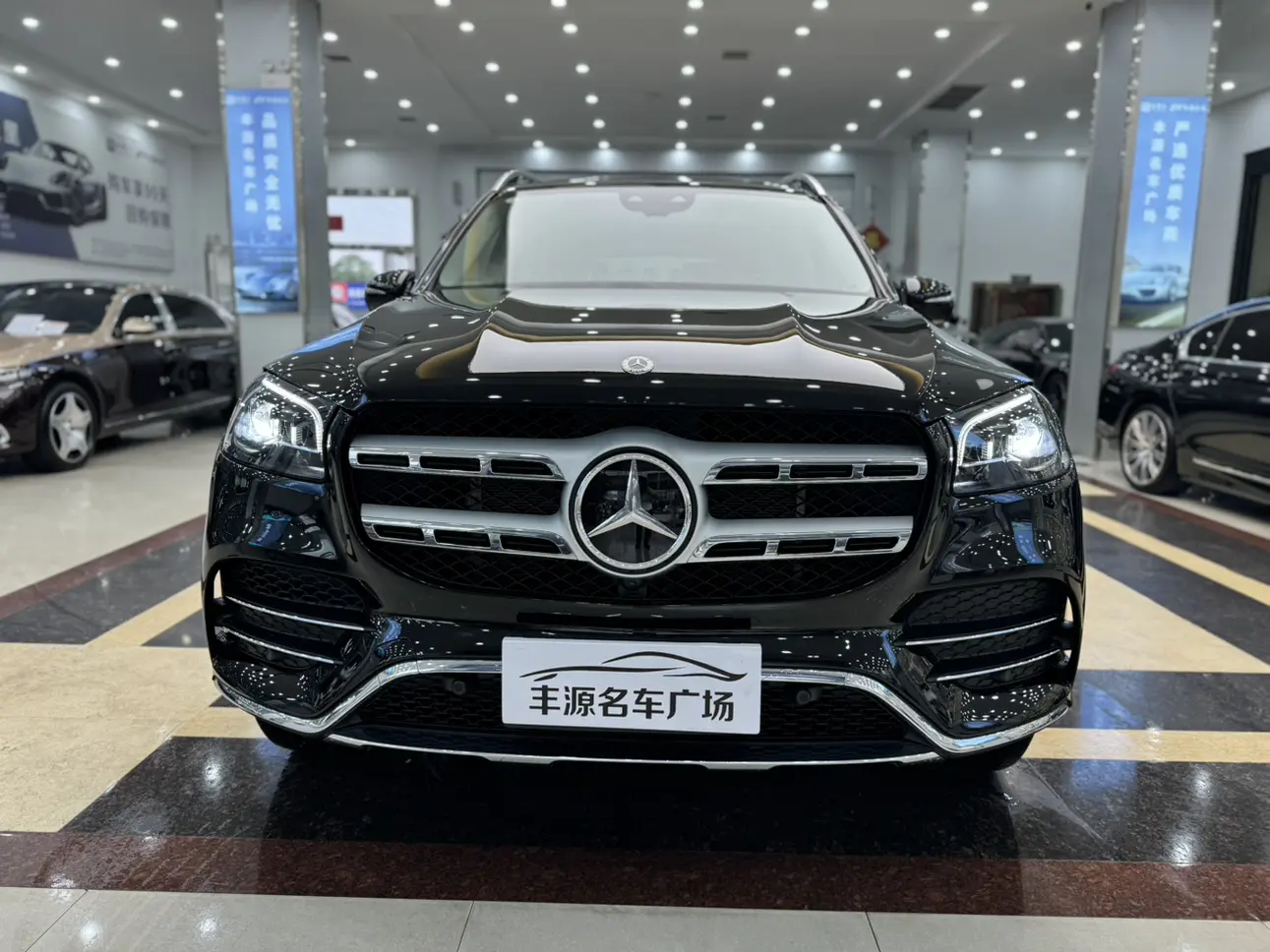 Mercedes-Benz Mercedes Benz GLS