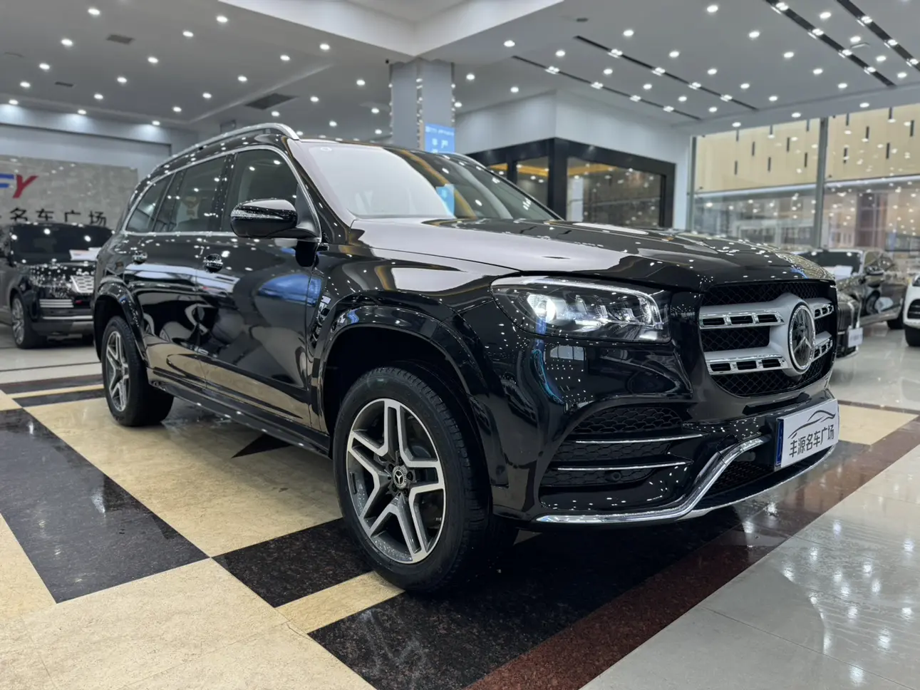 Mercedes-Benz Mercedes Benz GLS