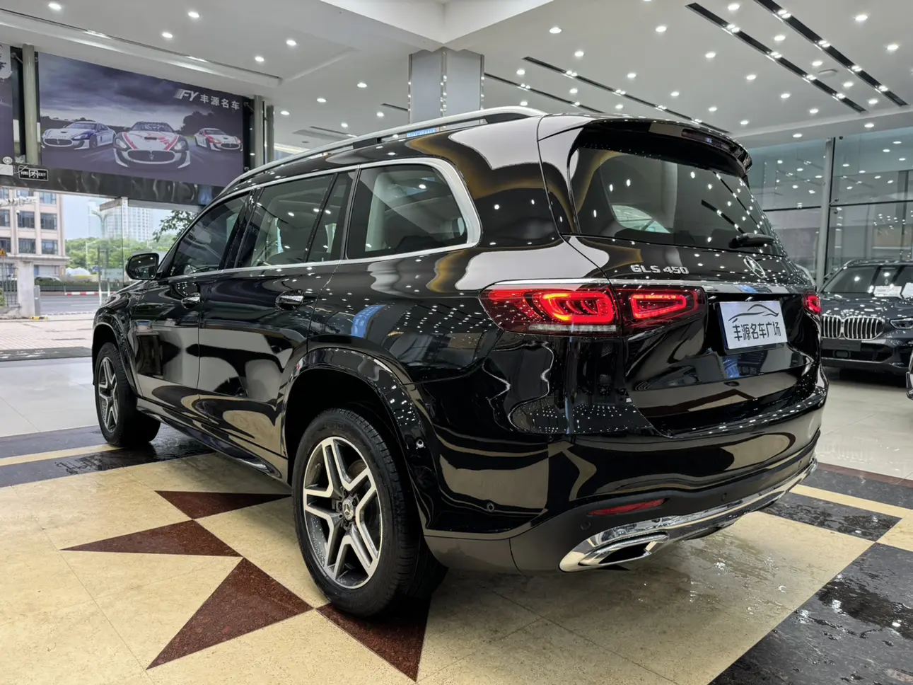 Mercedes-Benz Mercedes Benz GLS