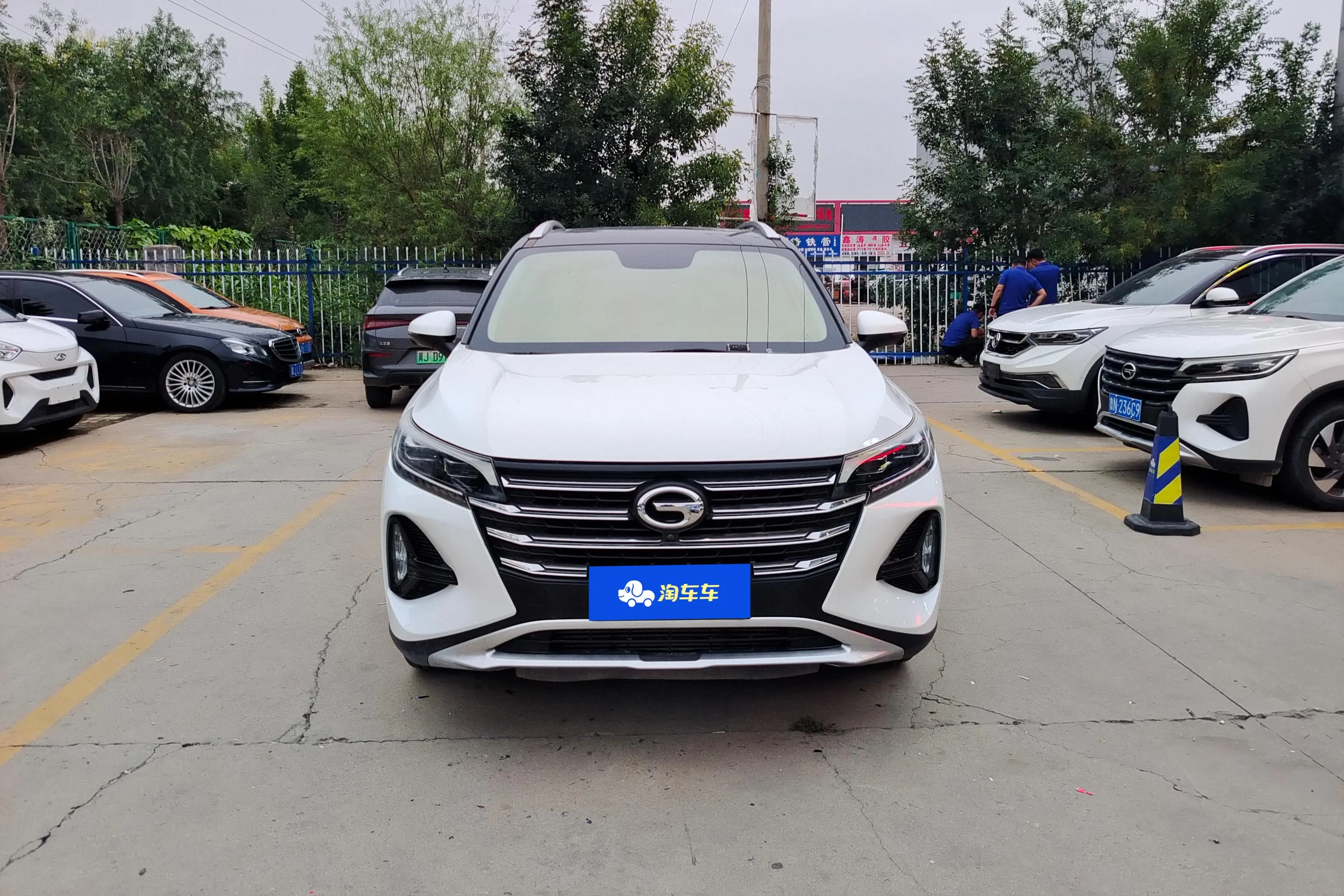 GAC Trumpchi GS4