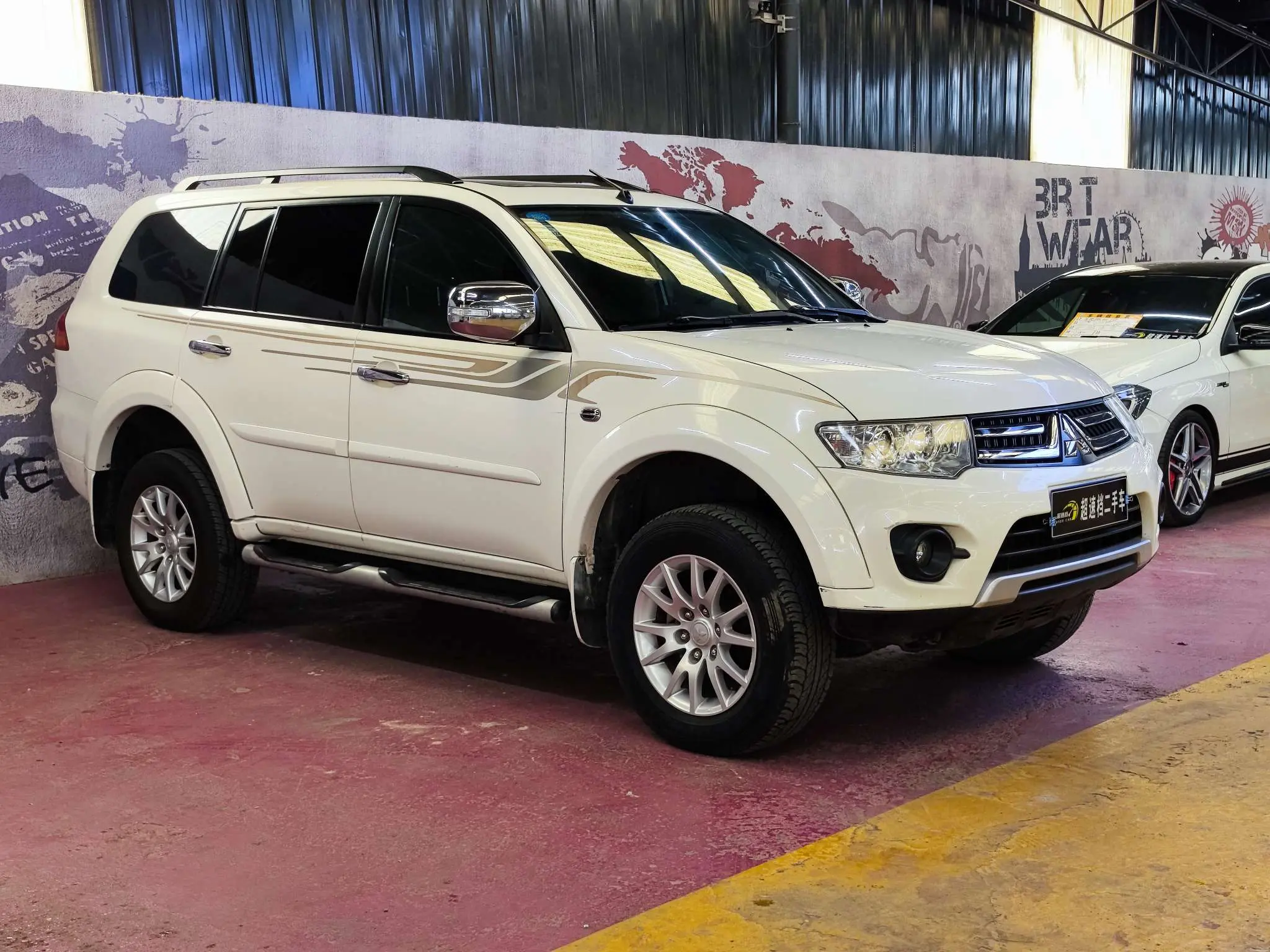 Mitsubishi Pajero Jinchang