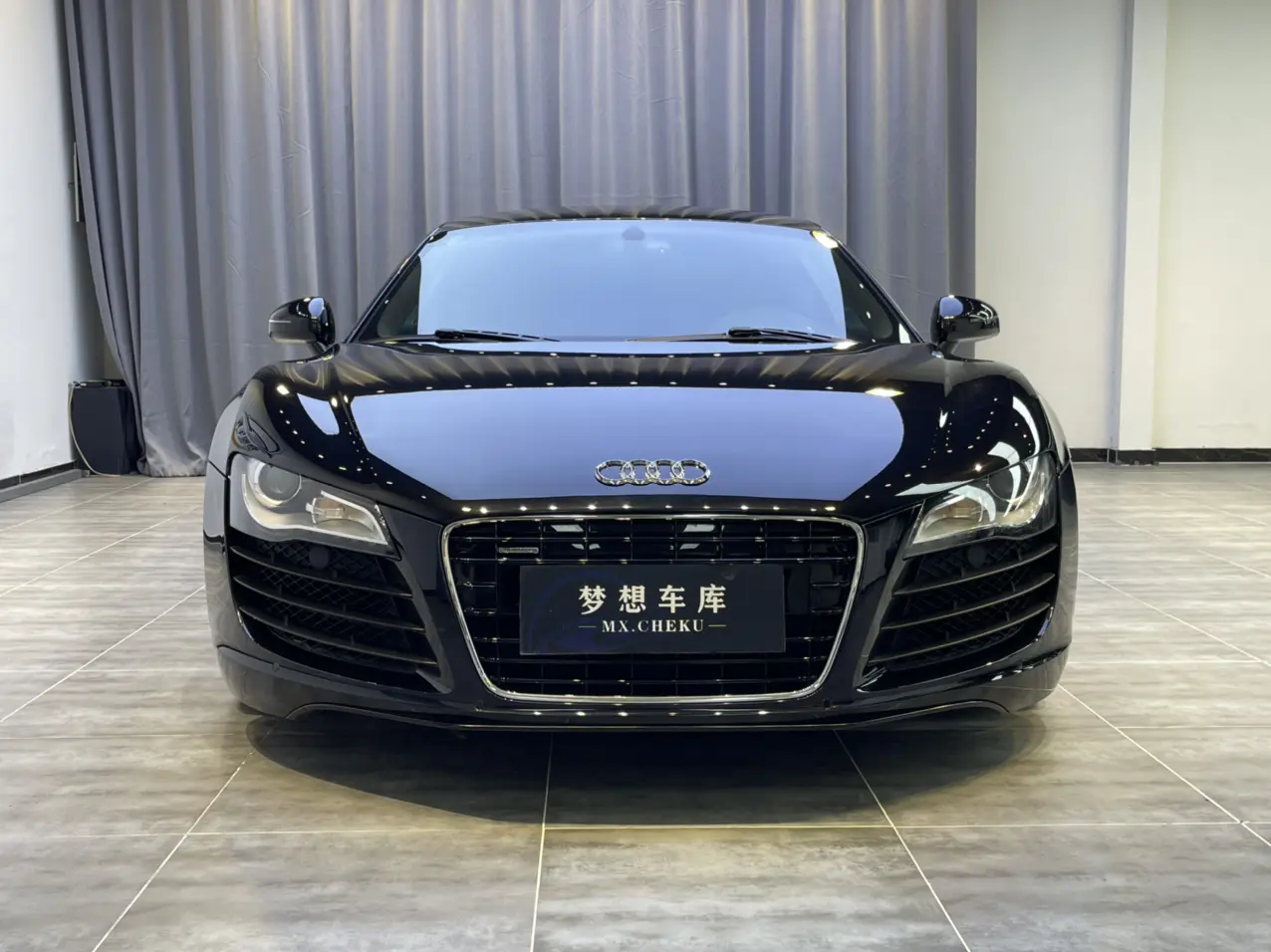 Audi R8  из Китая