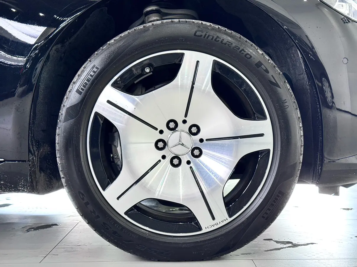 Mercedes-Benz Maybach S-Class