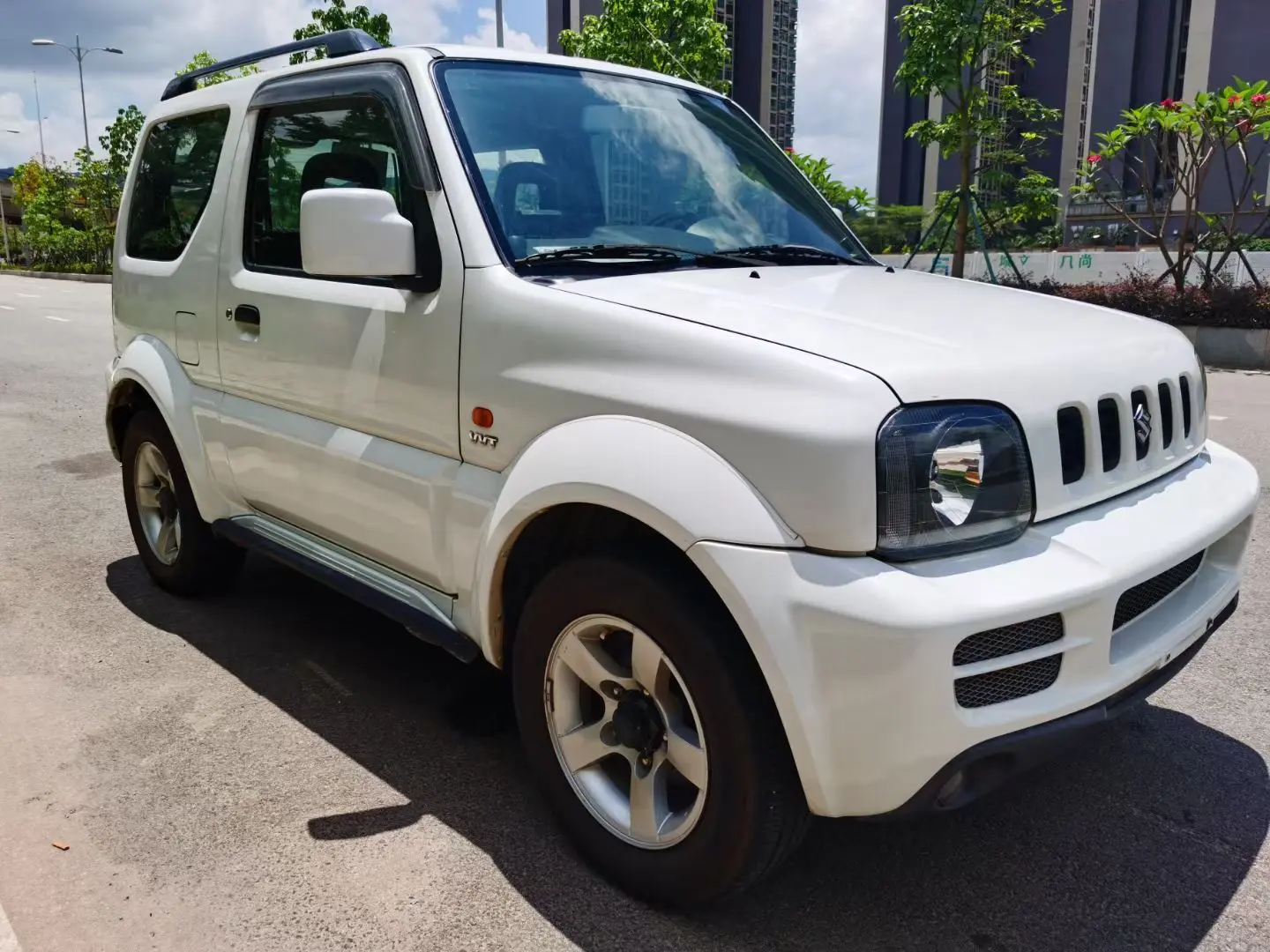 Suzuki Jimny (imported)