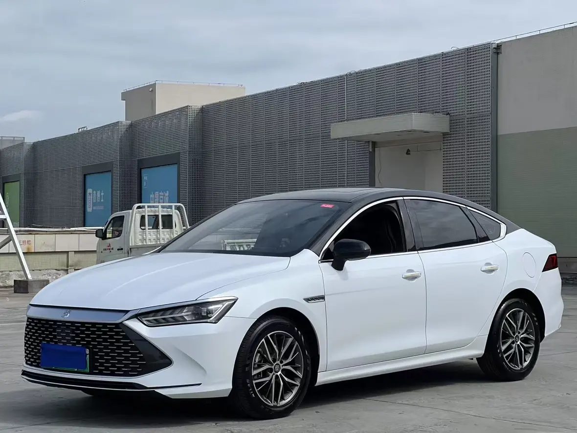 BYD Qin PLUS DM  из Китая