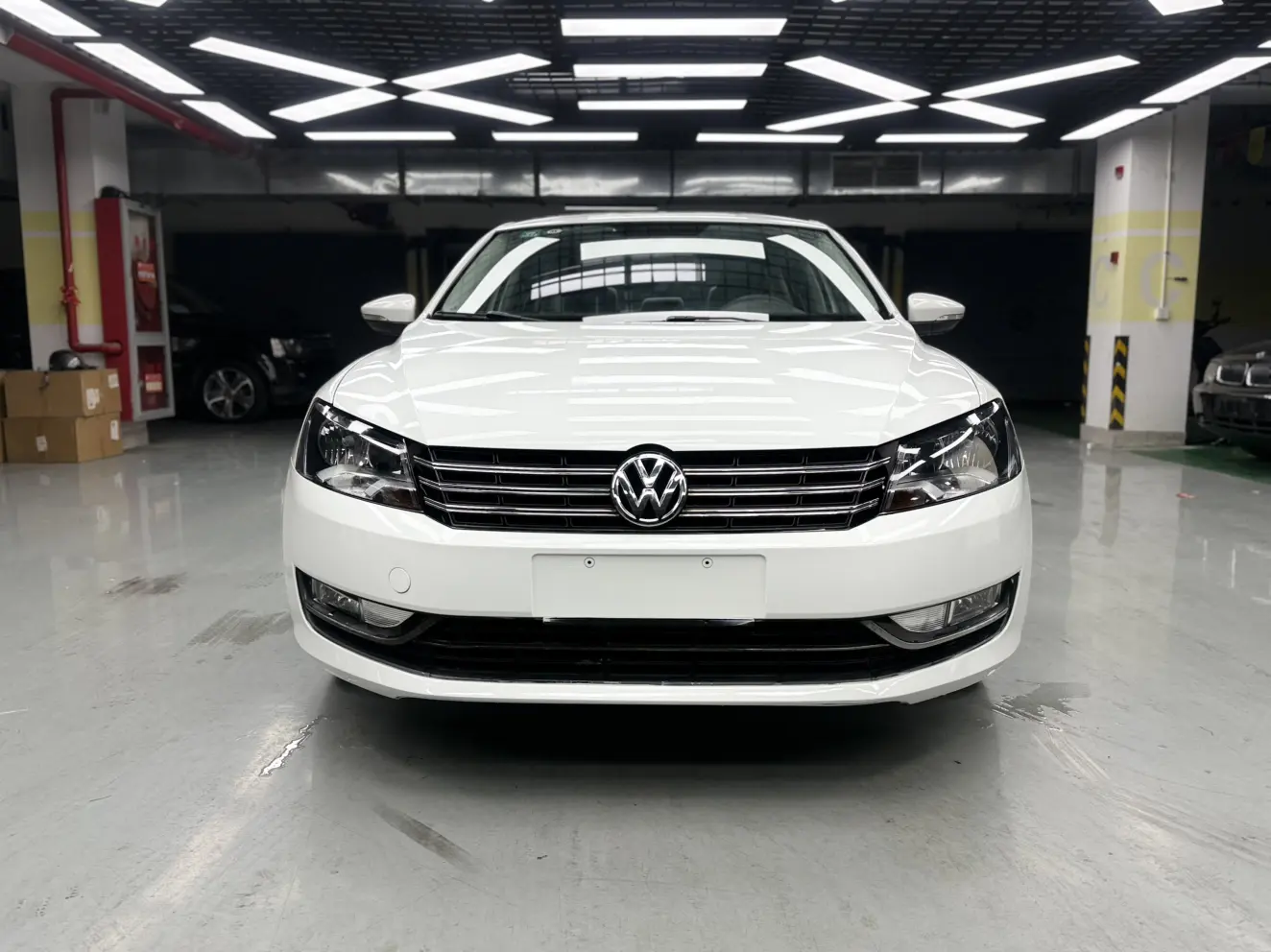 Volkswagen Passat  из Китая