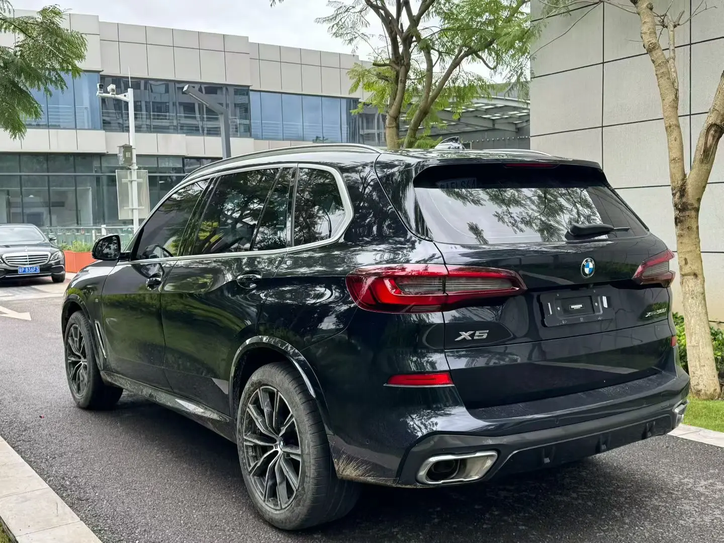 BMW X5 (imported)