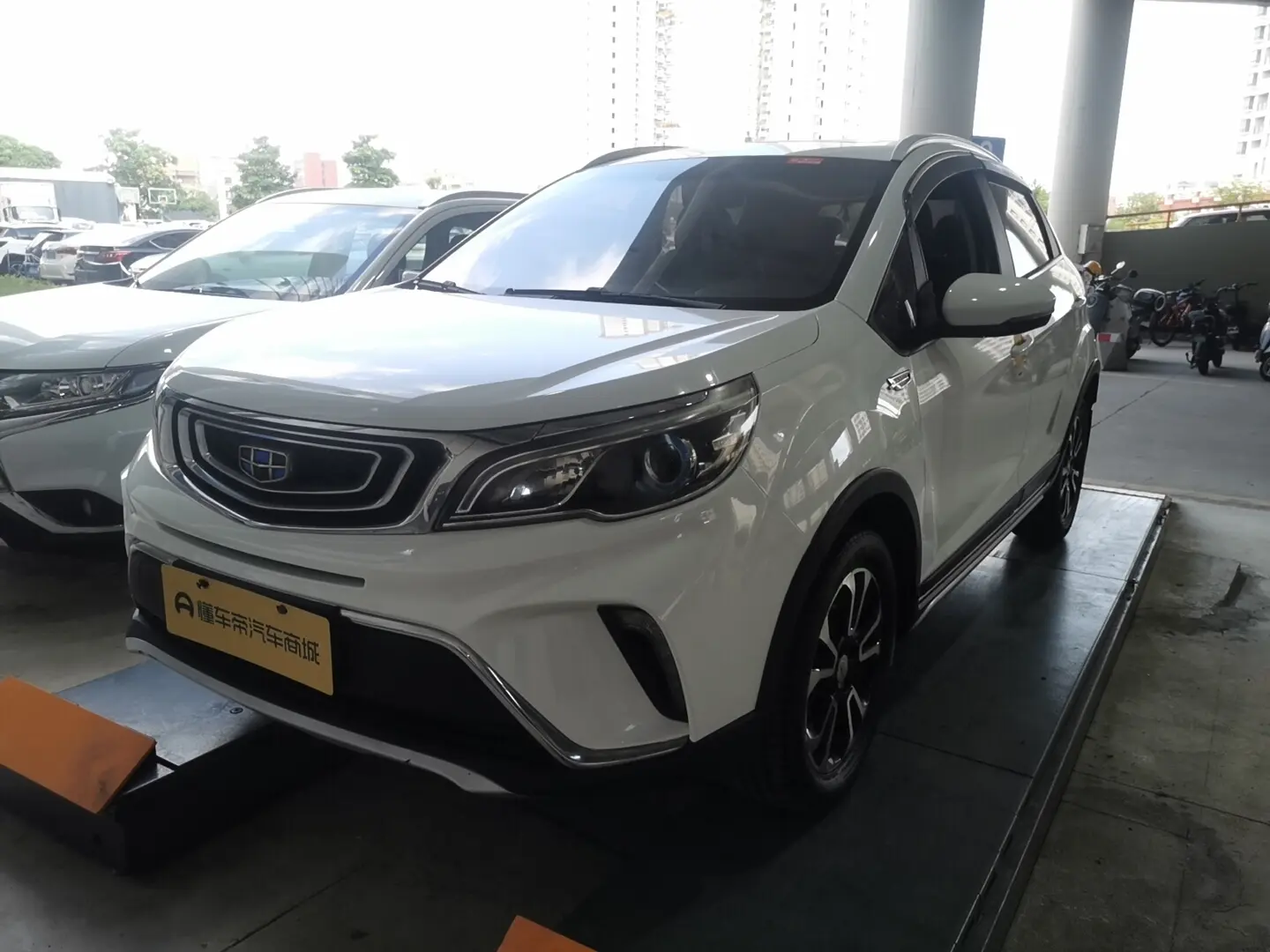 Geely Vision X3  из Китая