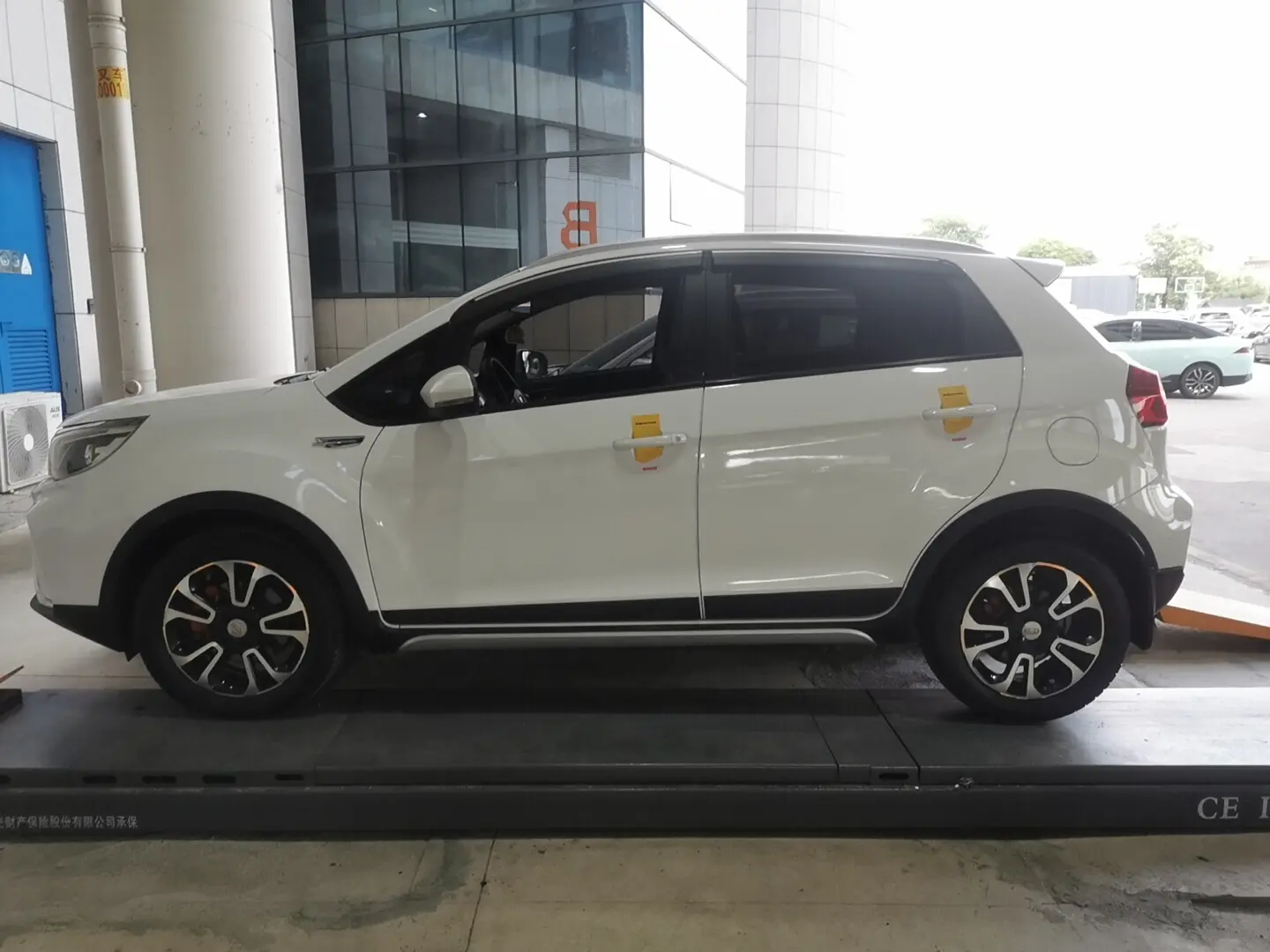 Geely Vision X3  из Китая