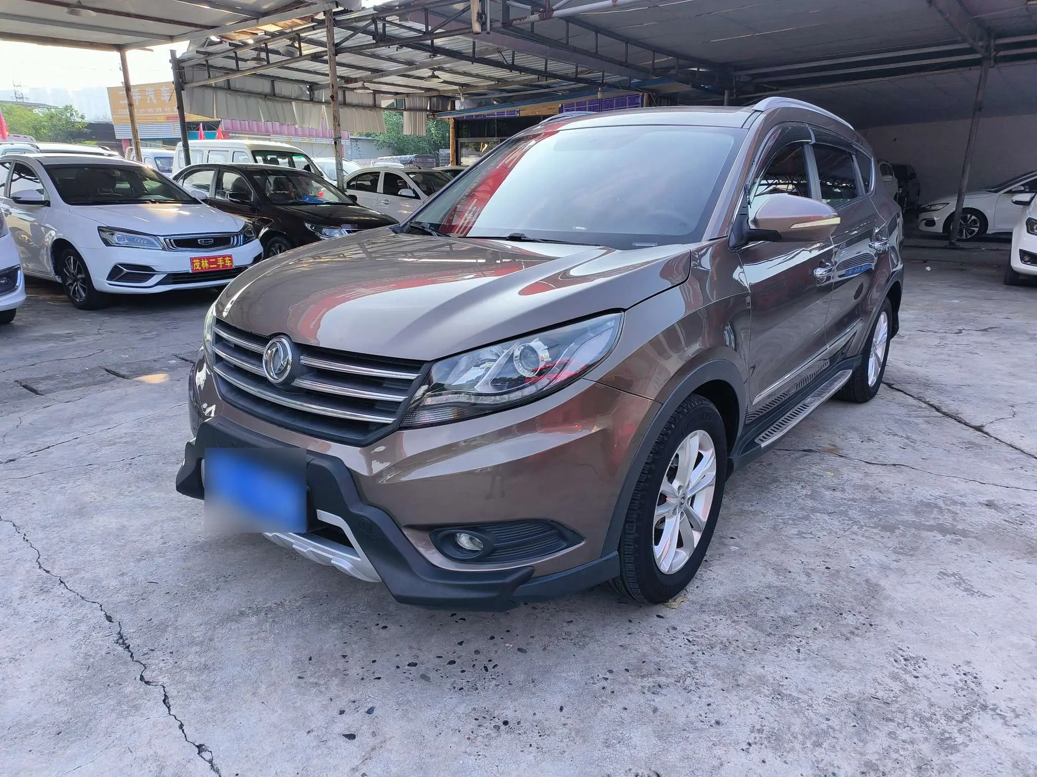 Dongfeng Fengon 580