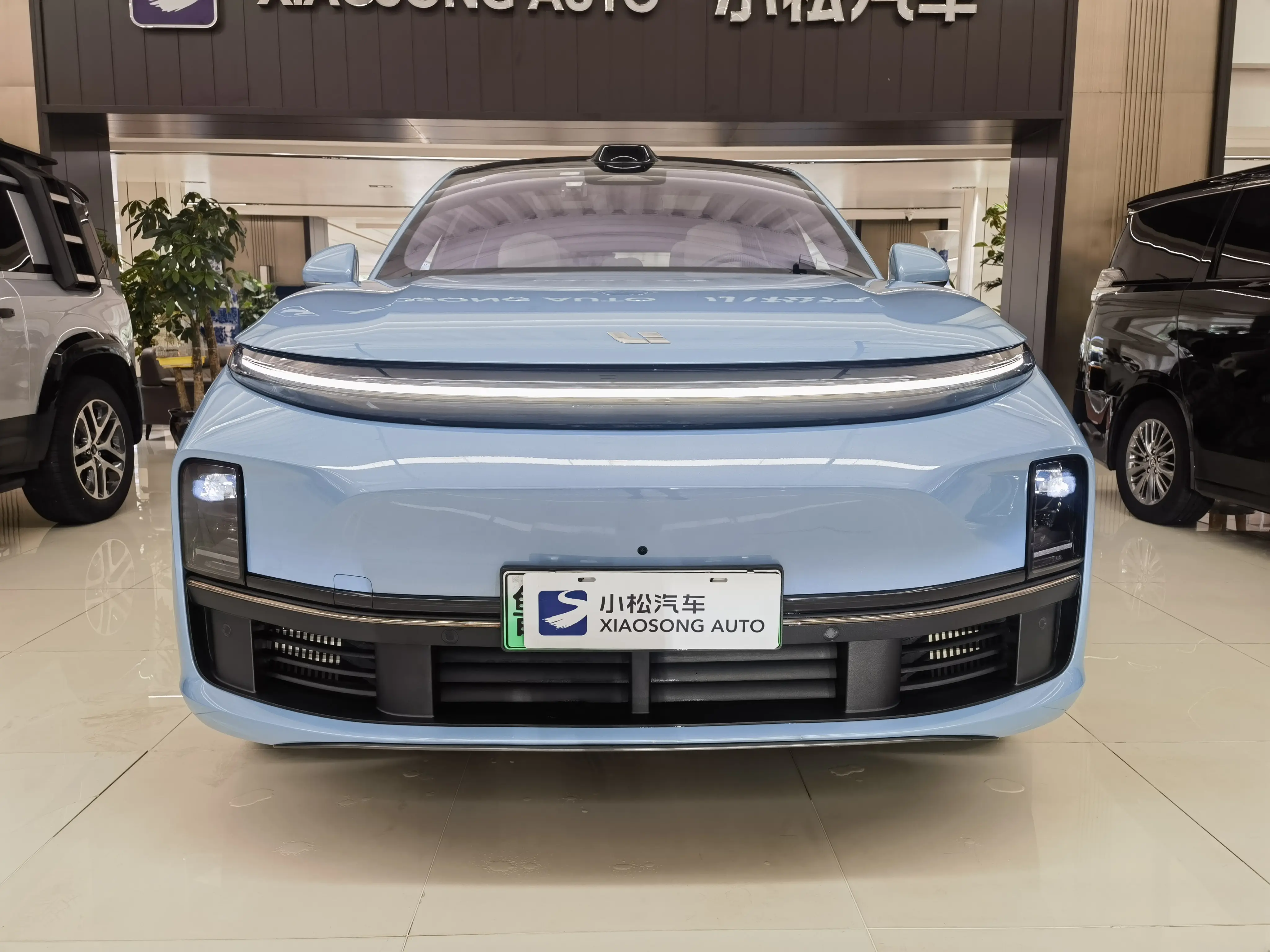 Li L7 (Ideal L7)  из Китая