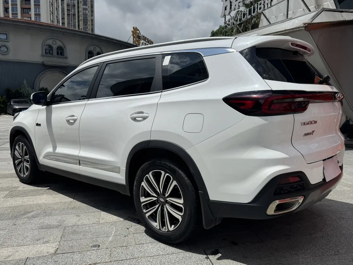 Chery Tiggo 8