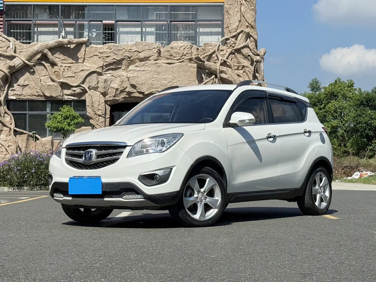 Changan CS35  из Китая