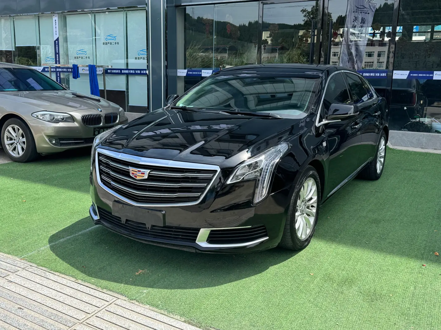 Cadillac XTS
