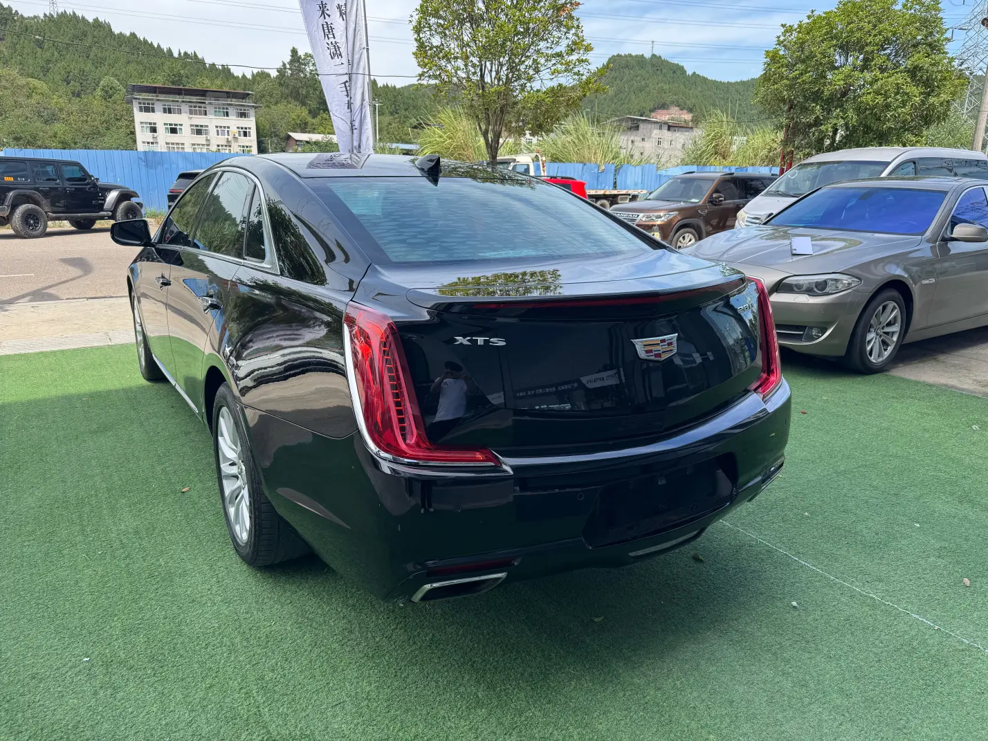 Cadillac XTS