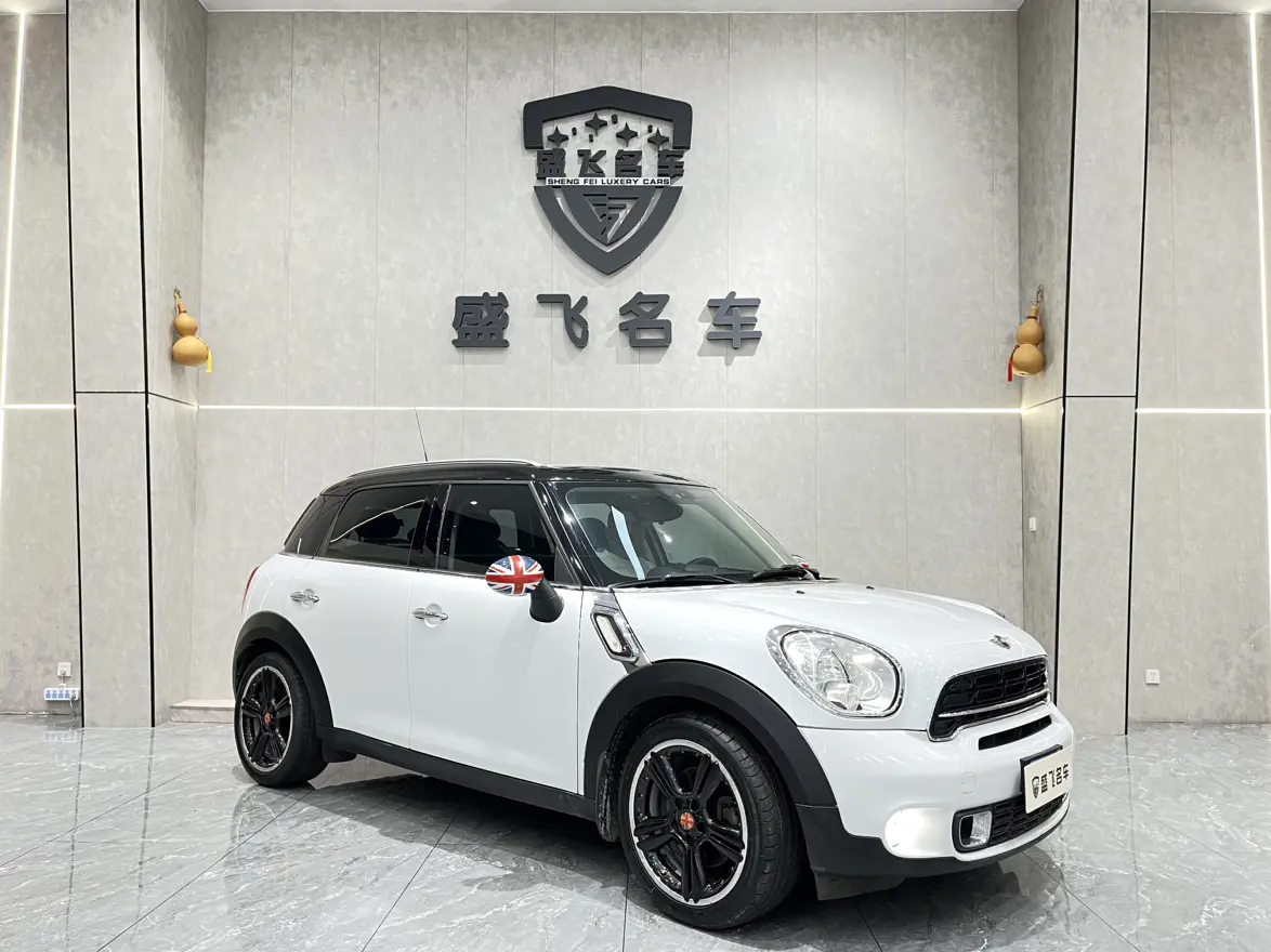 MINI COUNTRYMAN