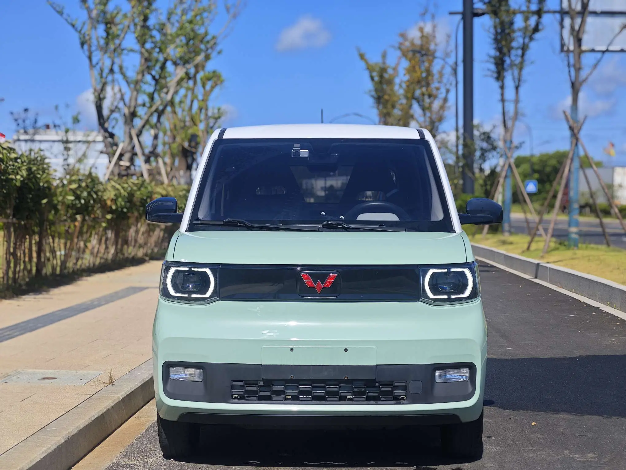 Wuling Hongguang MINIEV  из Китая