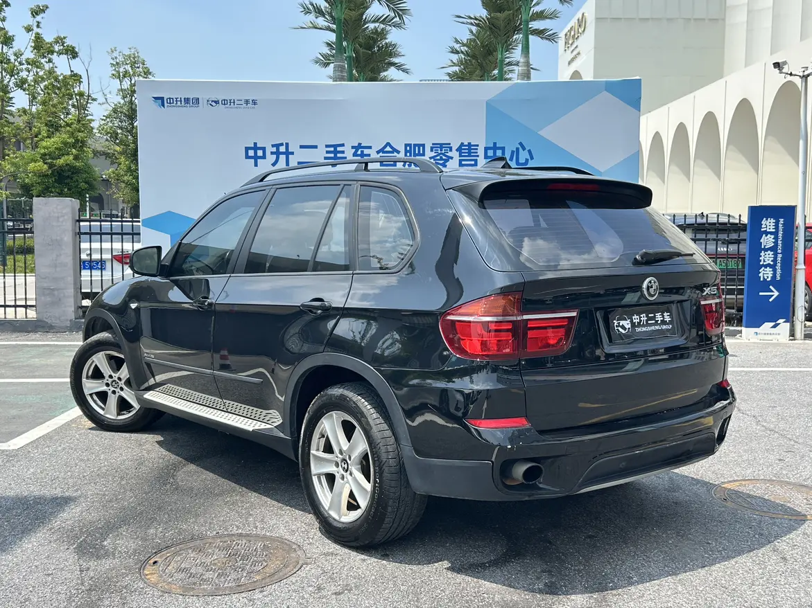 BMW X5 (imported)