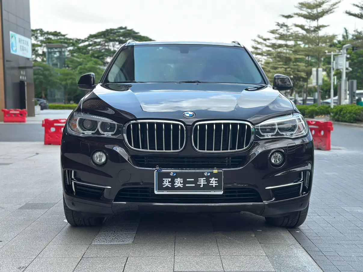 BMW X5 (imported)