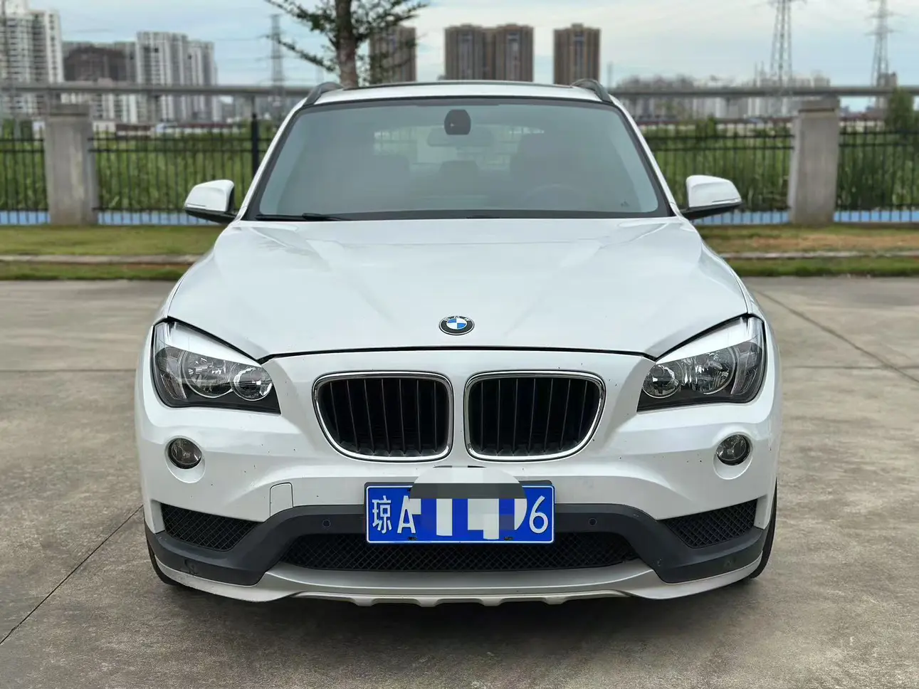 BMW X1  из Китая