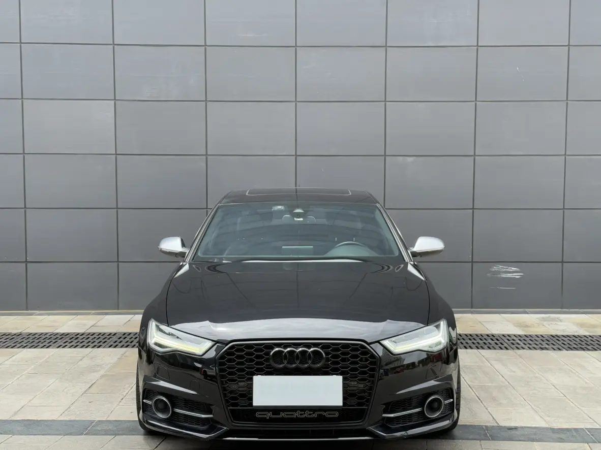 Audi S6  из Китая