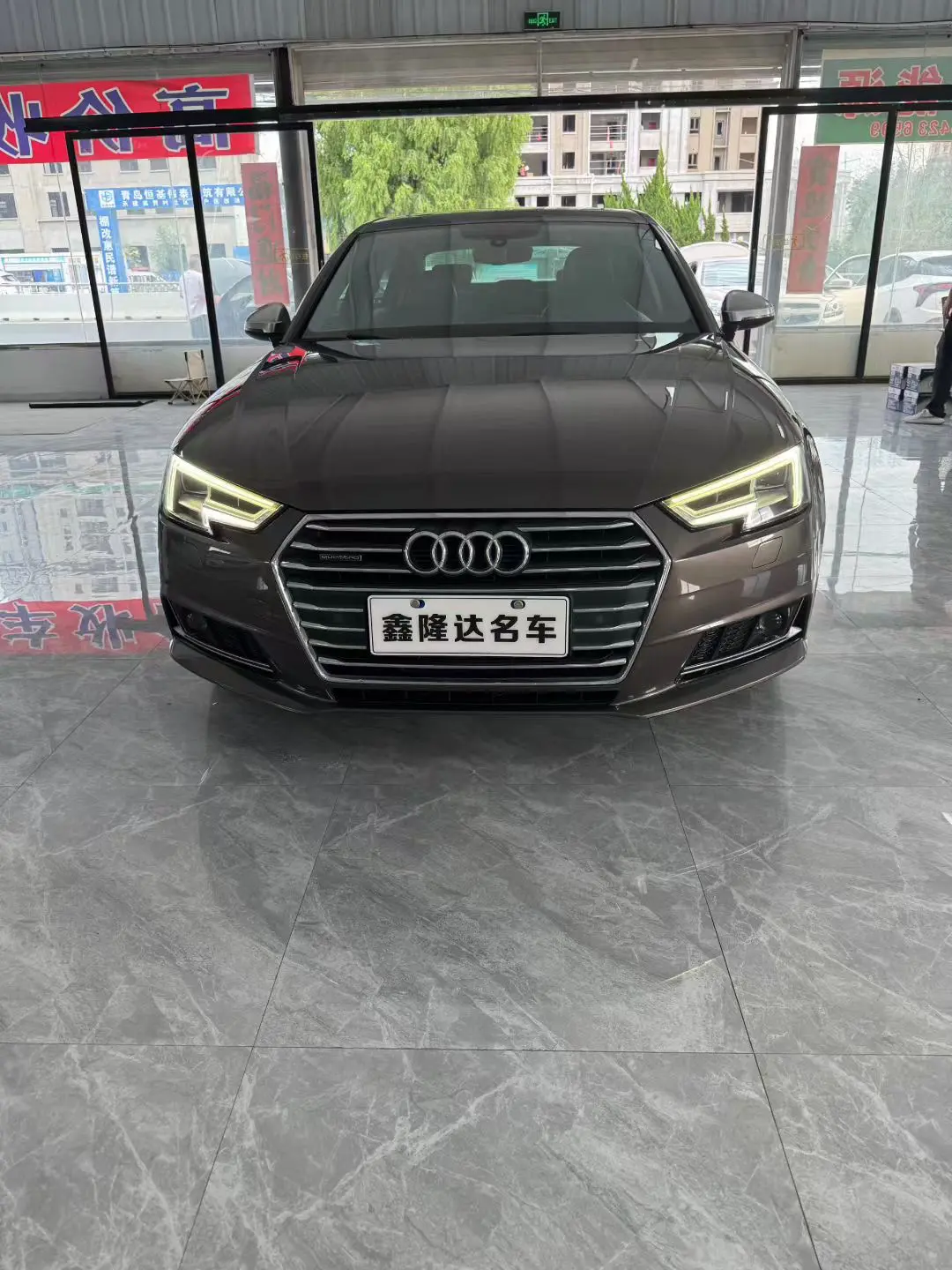 Audi A4L  из Китая