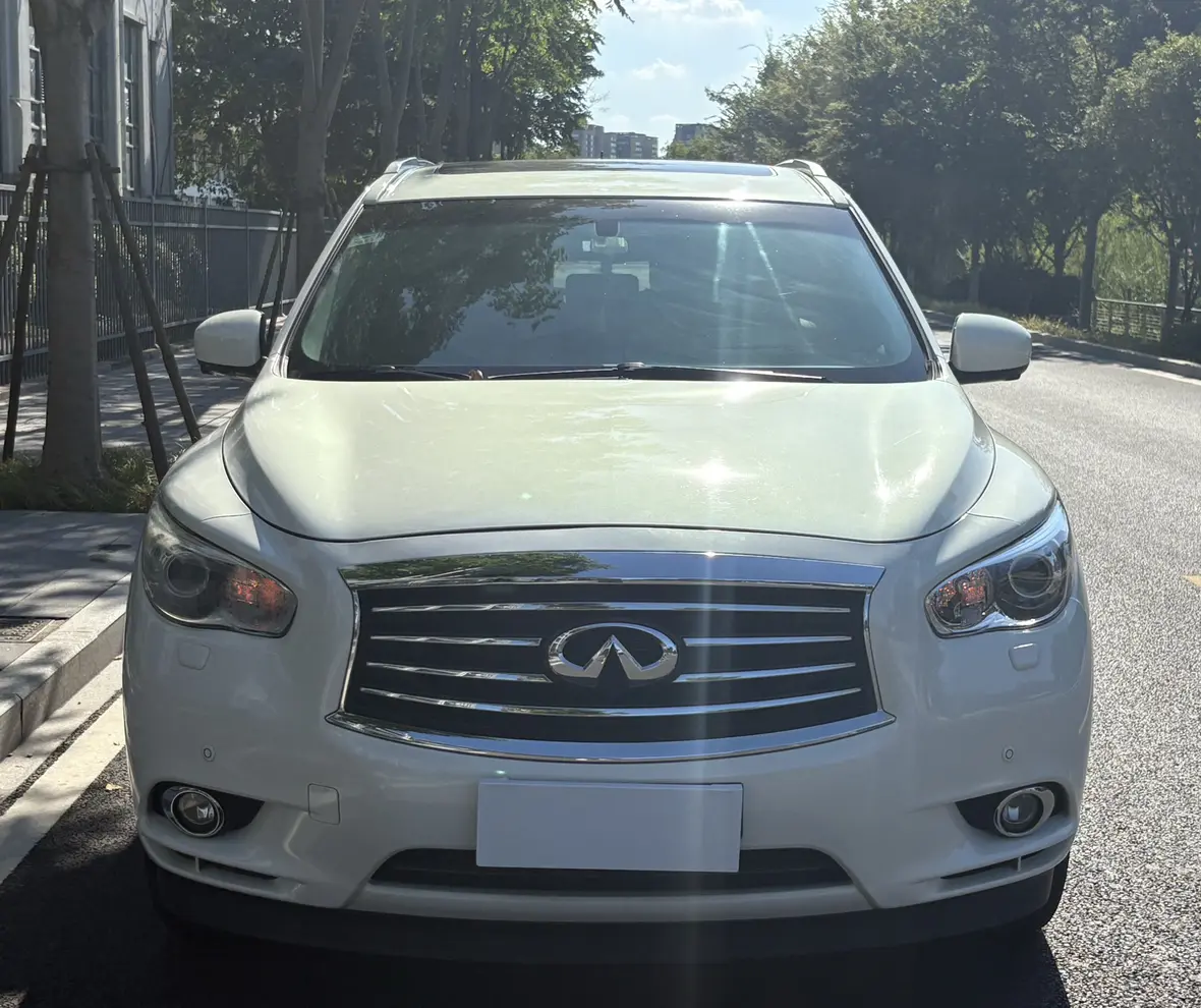 Infiniti QX60 (imported)