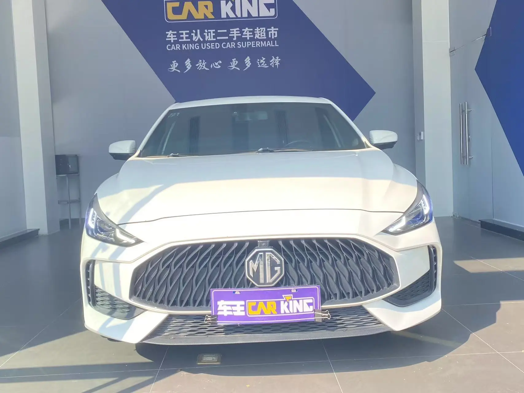 MG 5  из Китая