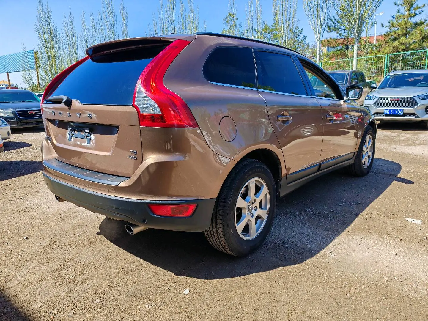 Volvo XC60 (imported)