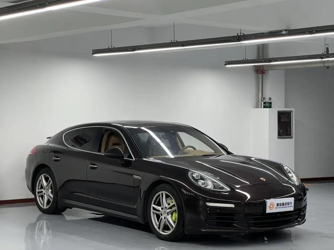 Porsche Panamera E-Hybrid