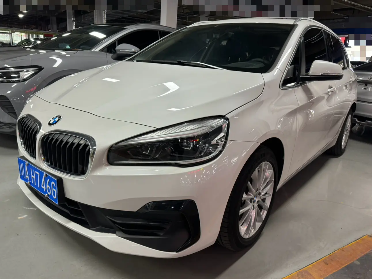 BMW 2 series station wagon  из Китая