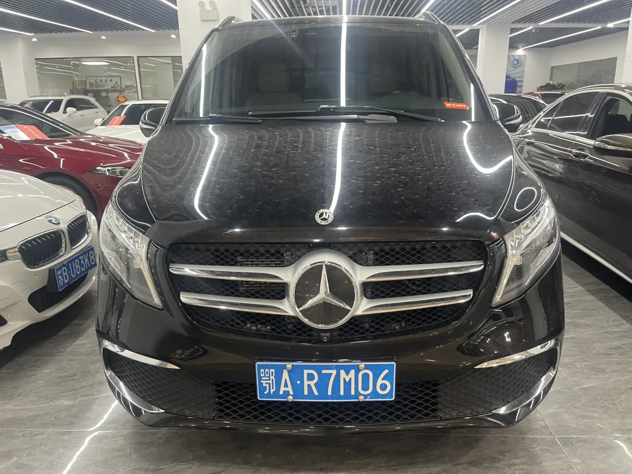 Mercedes-Benz Mercedes Benz V Class