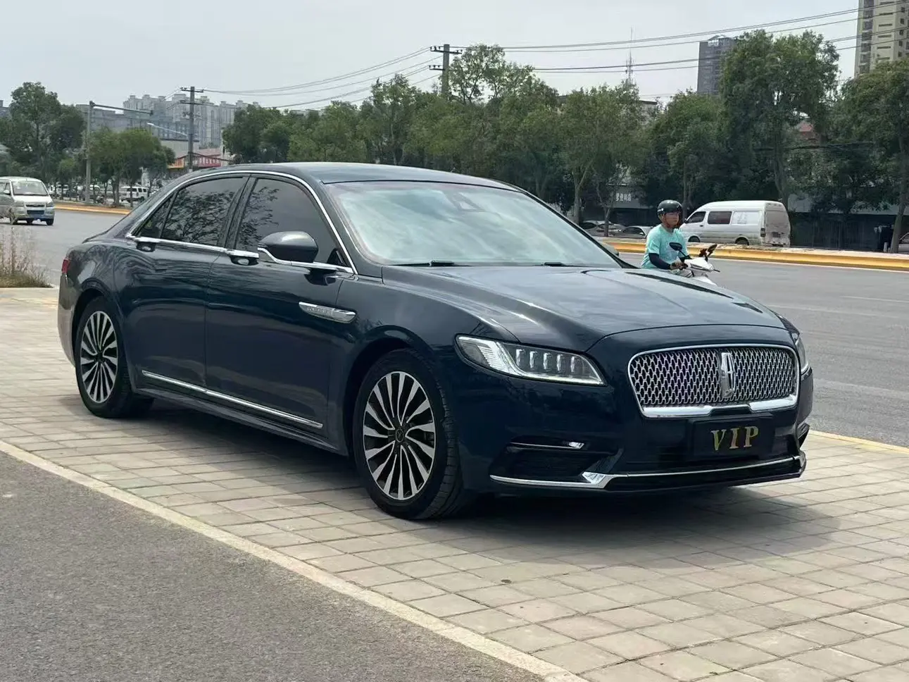 Lincoln Continental