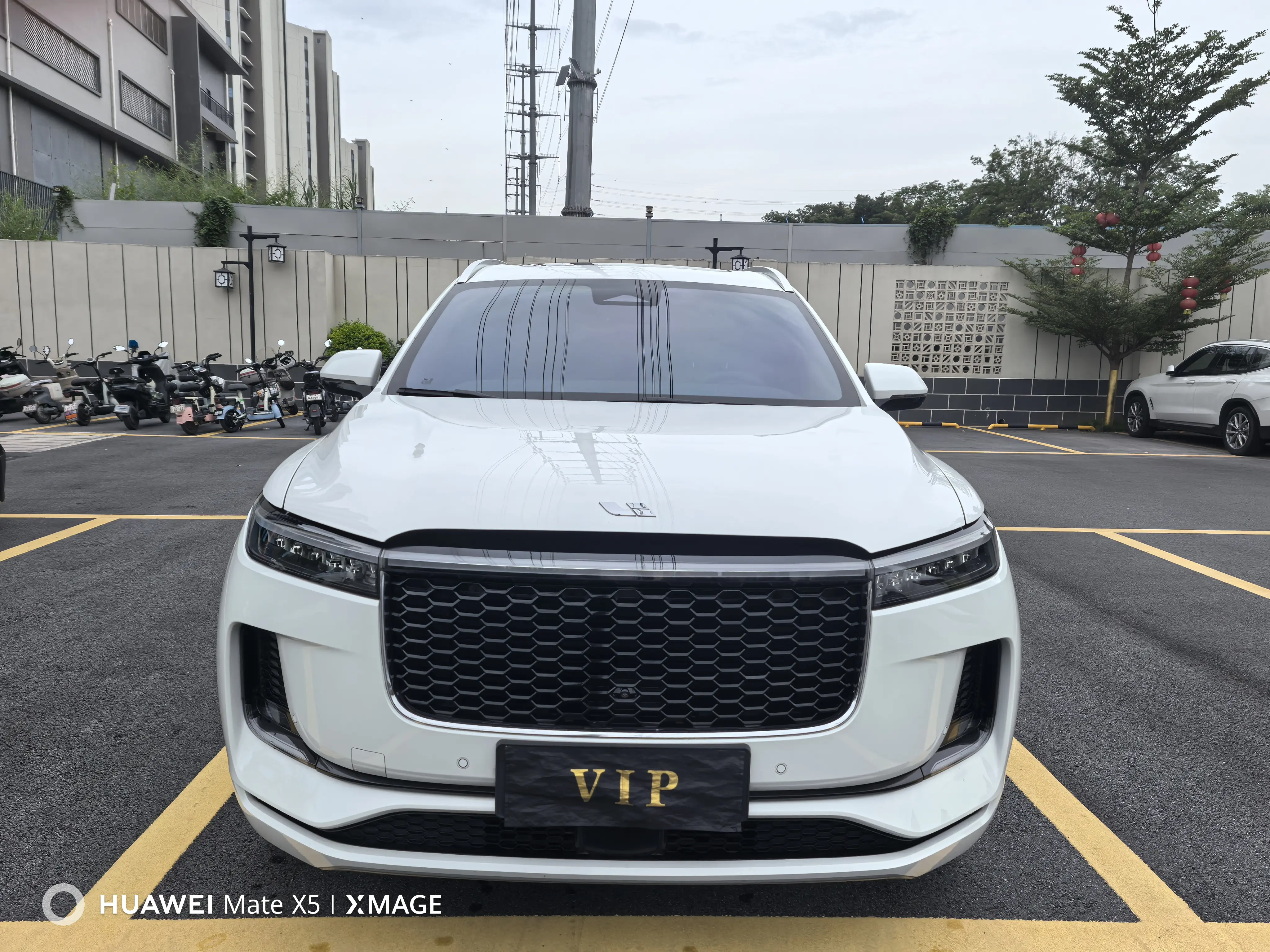 Li ONE (Ideal ONE)  из Китая