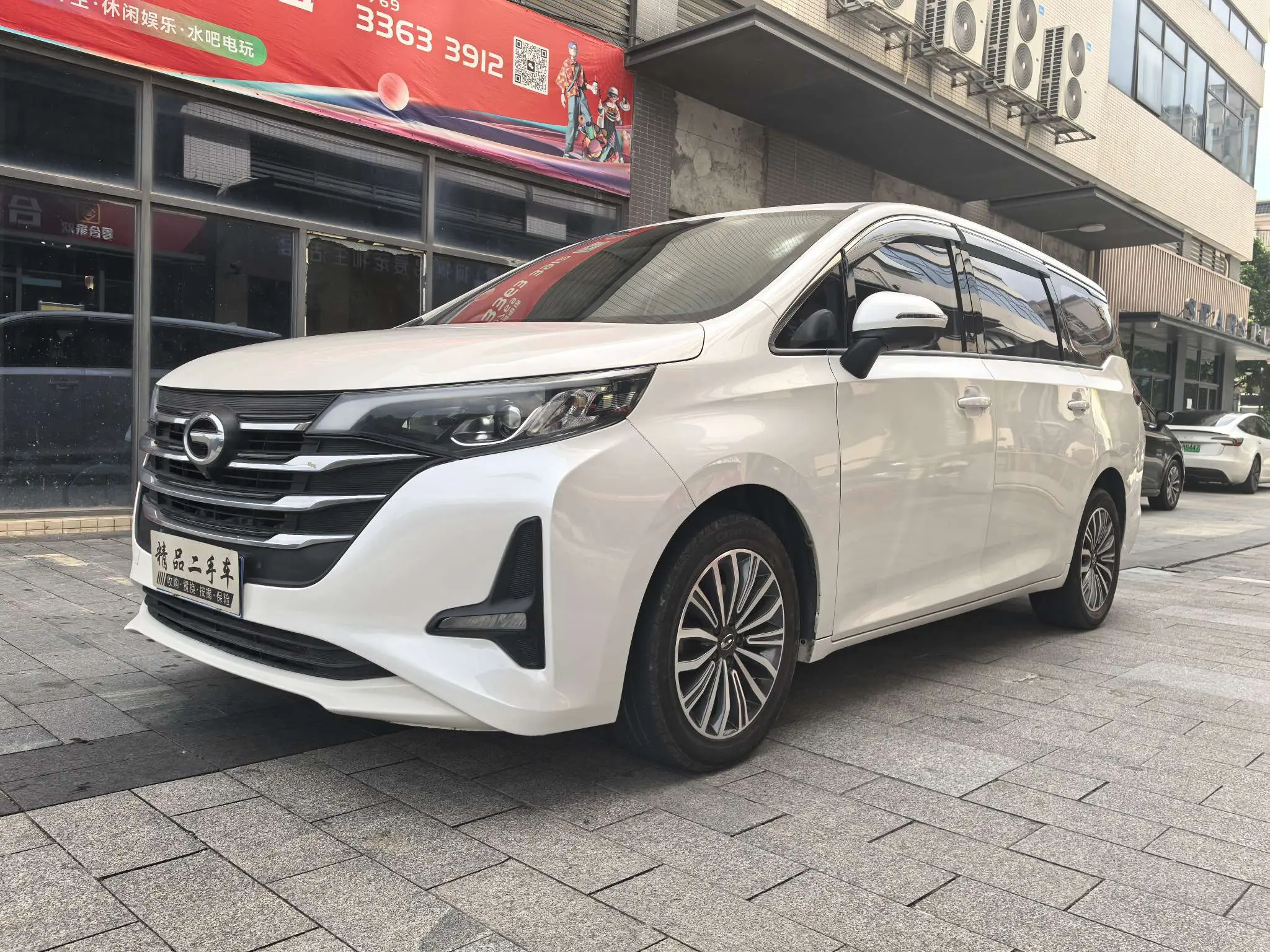 GAC Trumpchi M6  из Китая