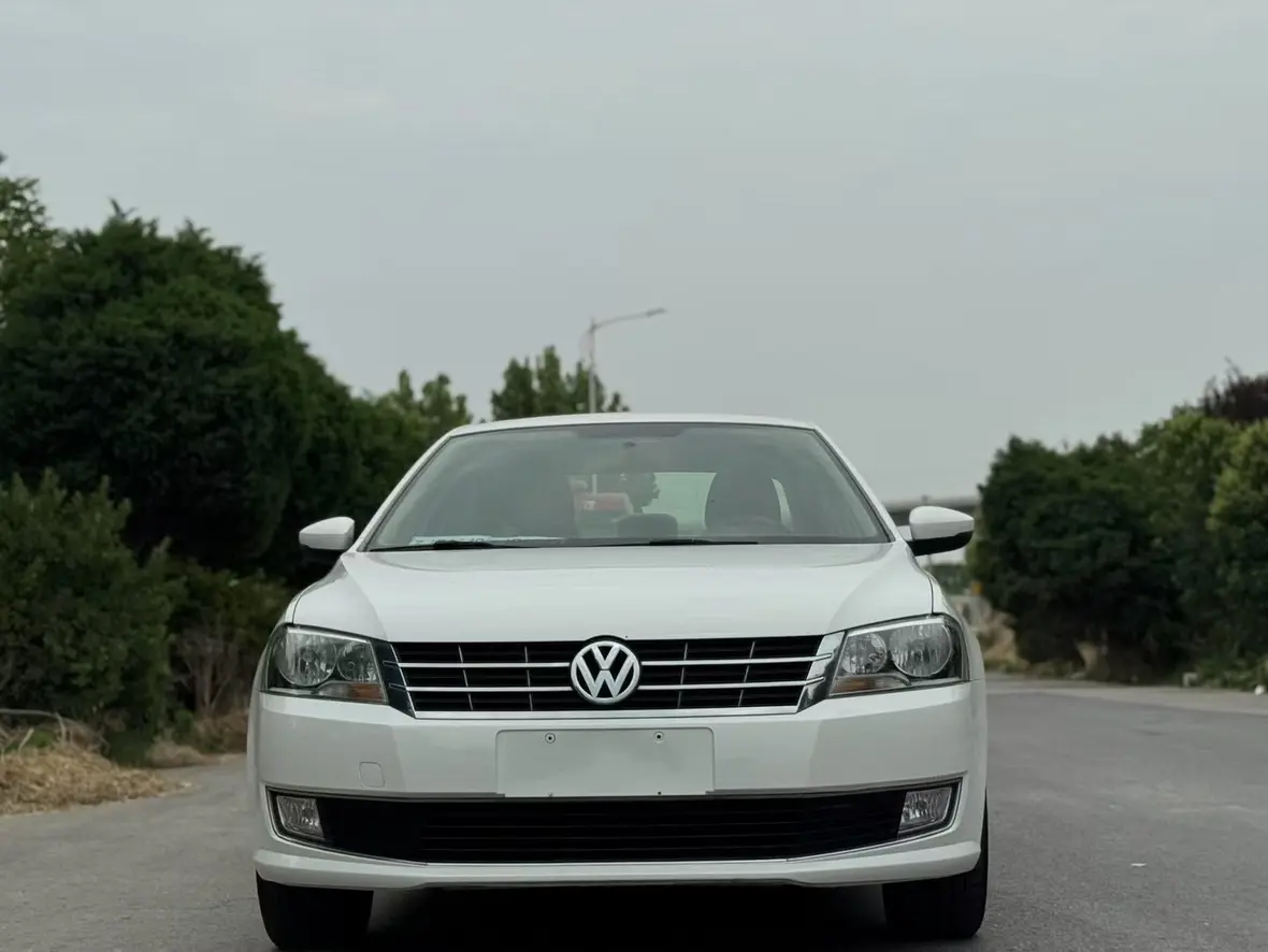 Volkswagen Lavida  из Китая