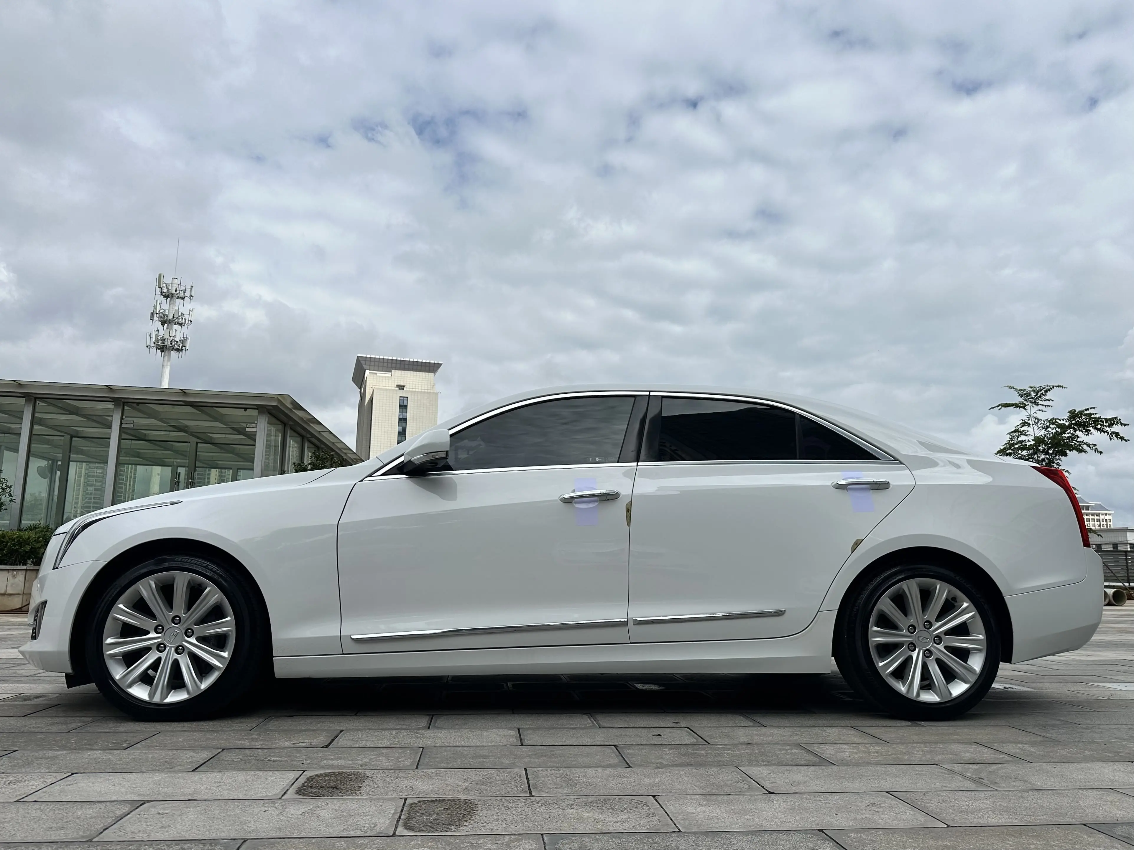 Cadillac ATS-L