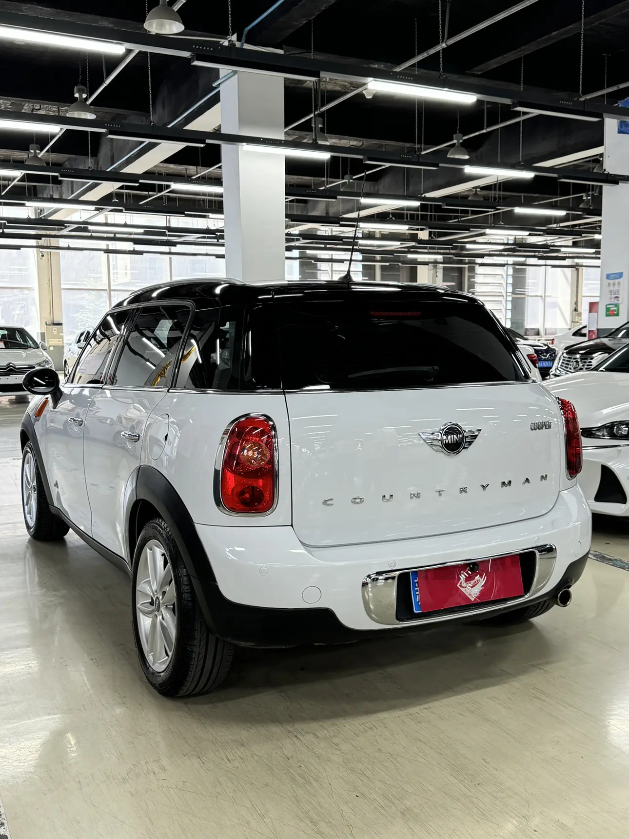 MINI COUNTRYMAN