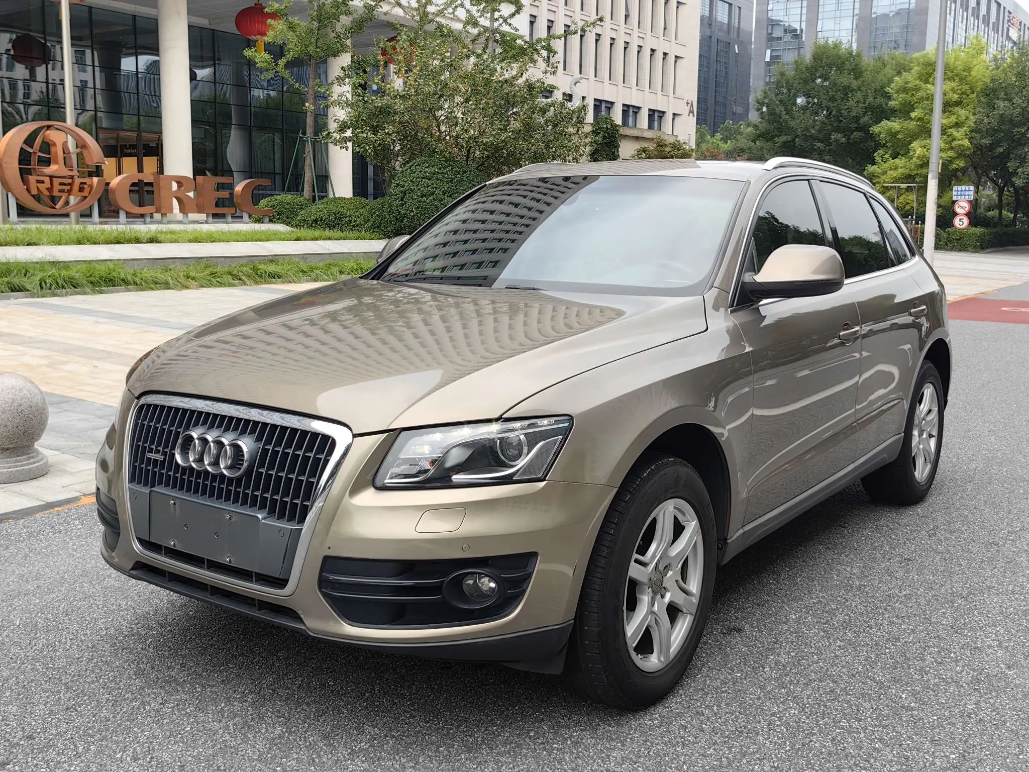 Audi Q5  из Китая