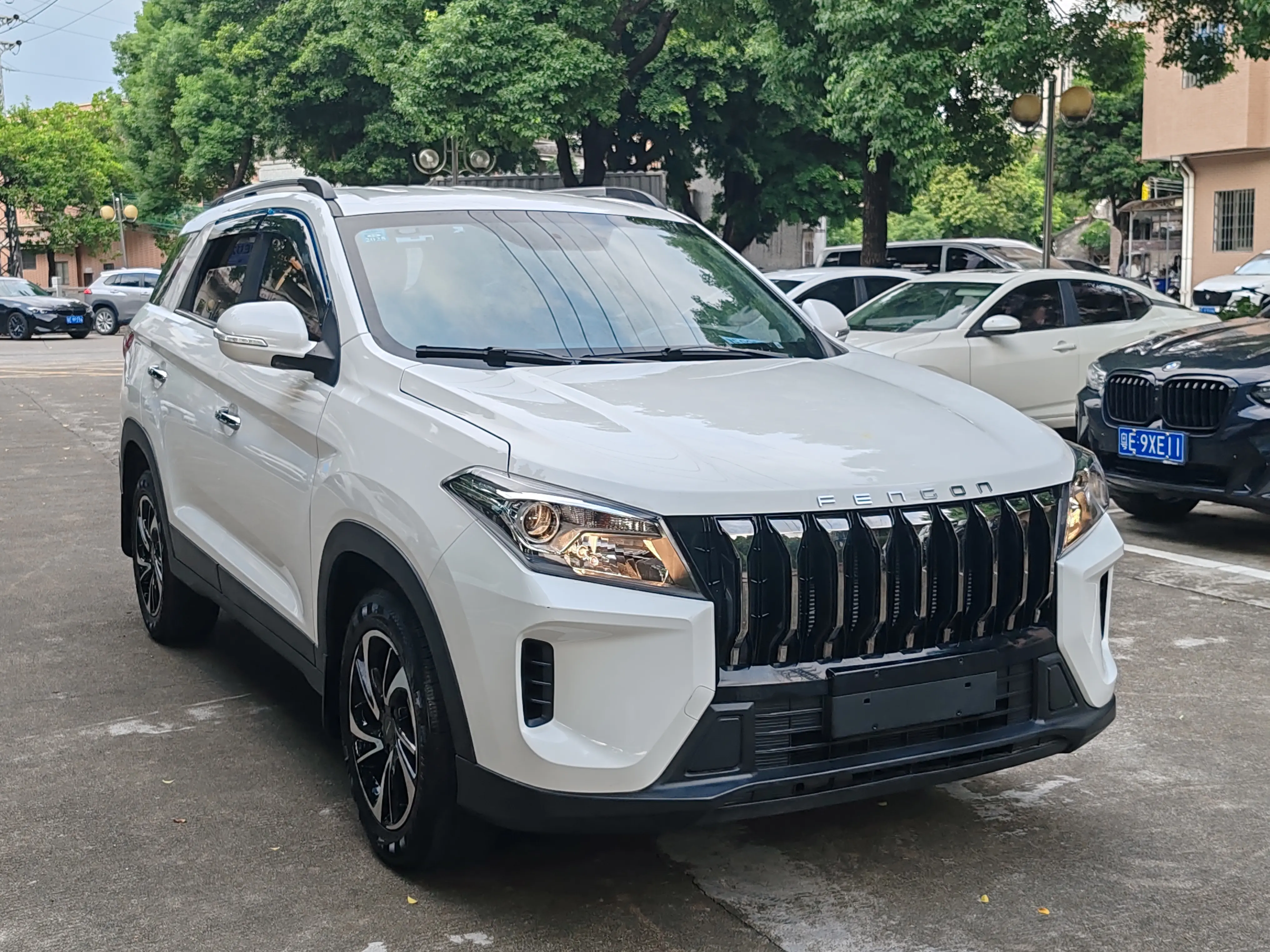 Dongfeng Scenery S560