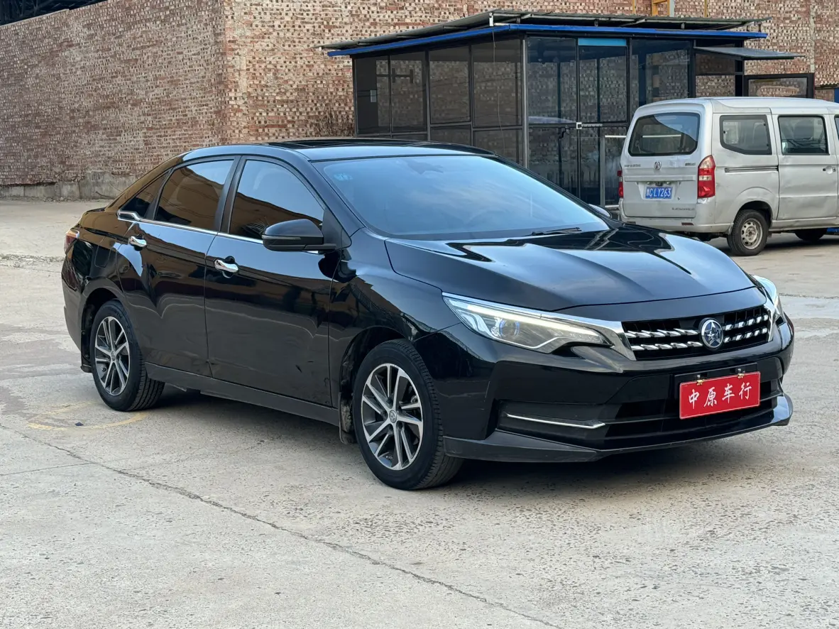 Kai Chen Venucia D60