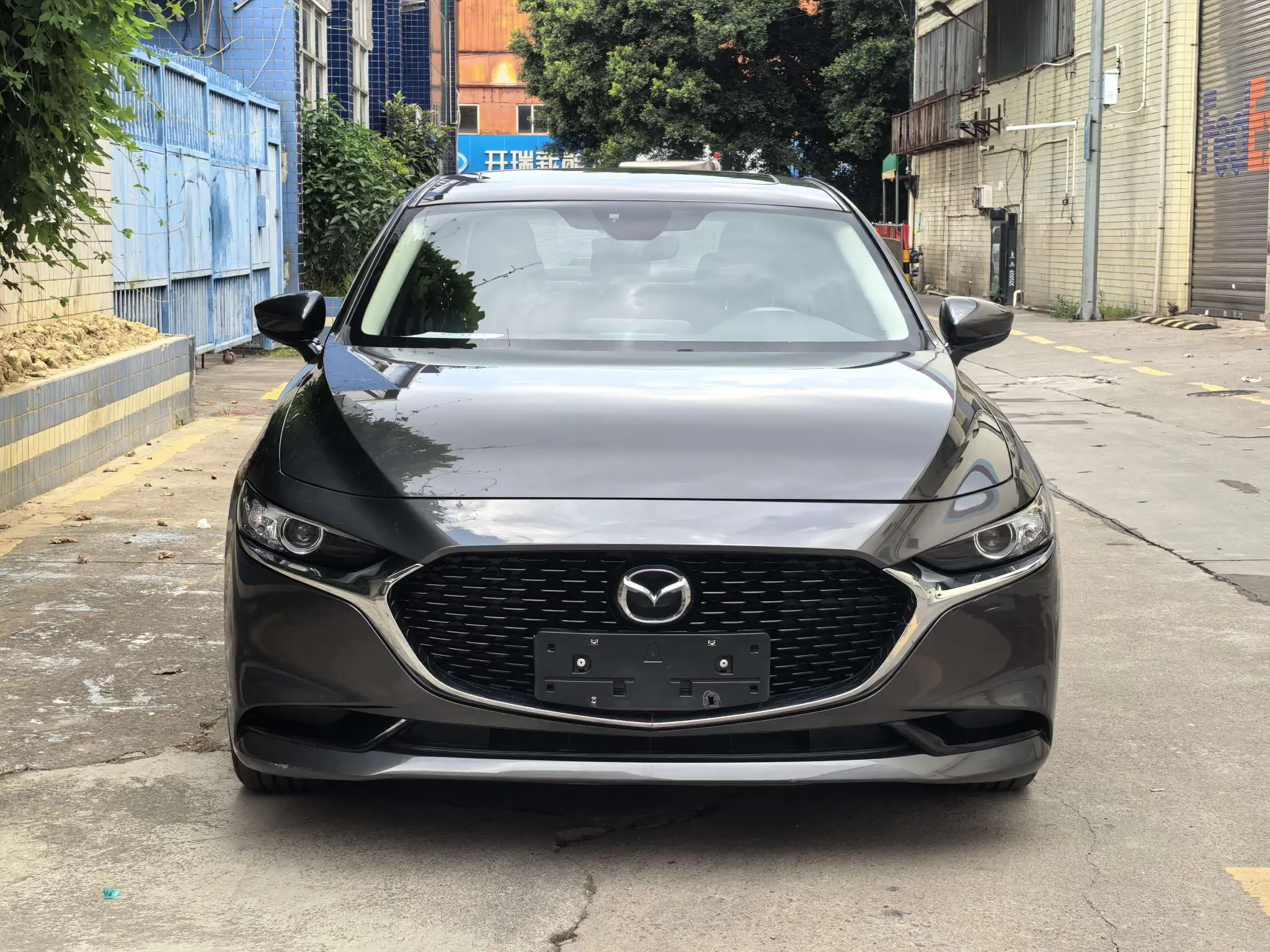 Mazda 3 Angkesela