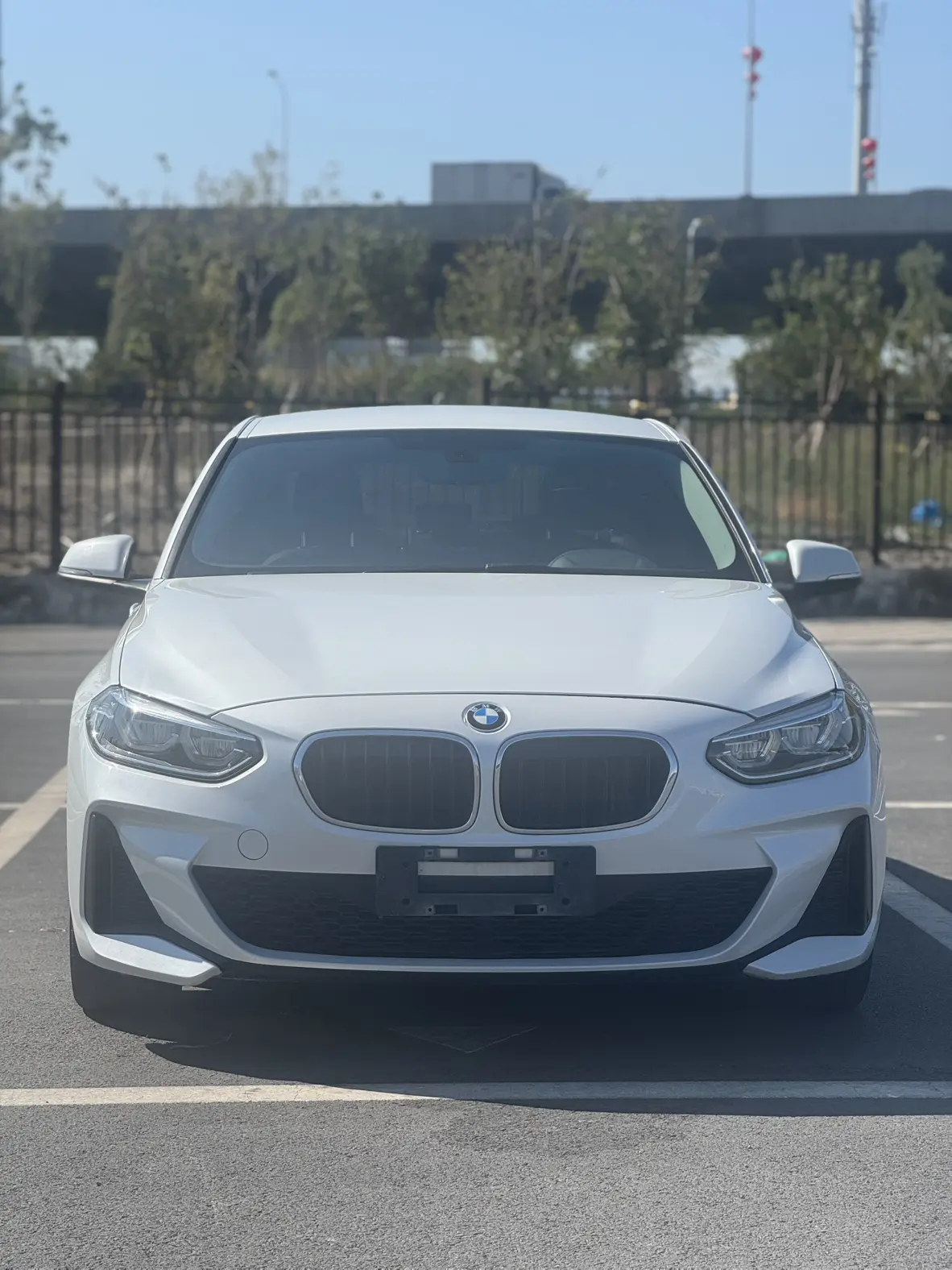 BMW 1 Series  из Китая