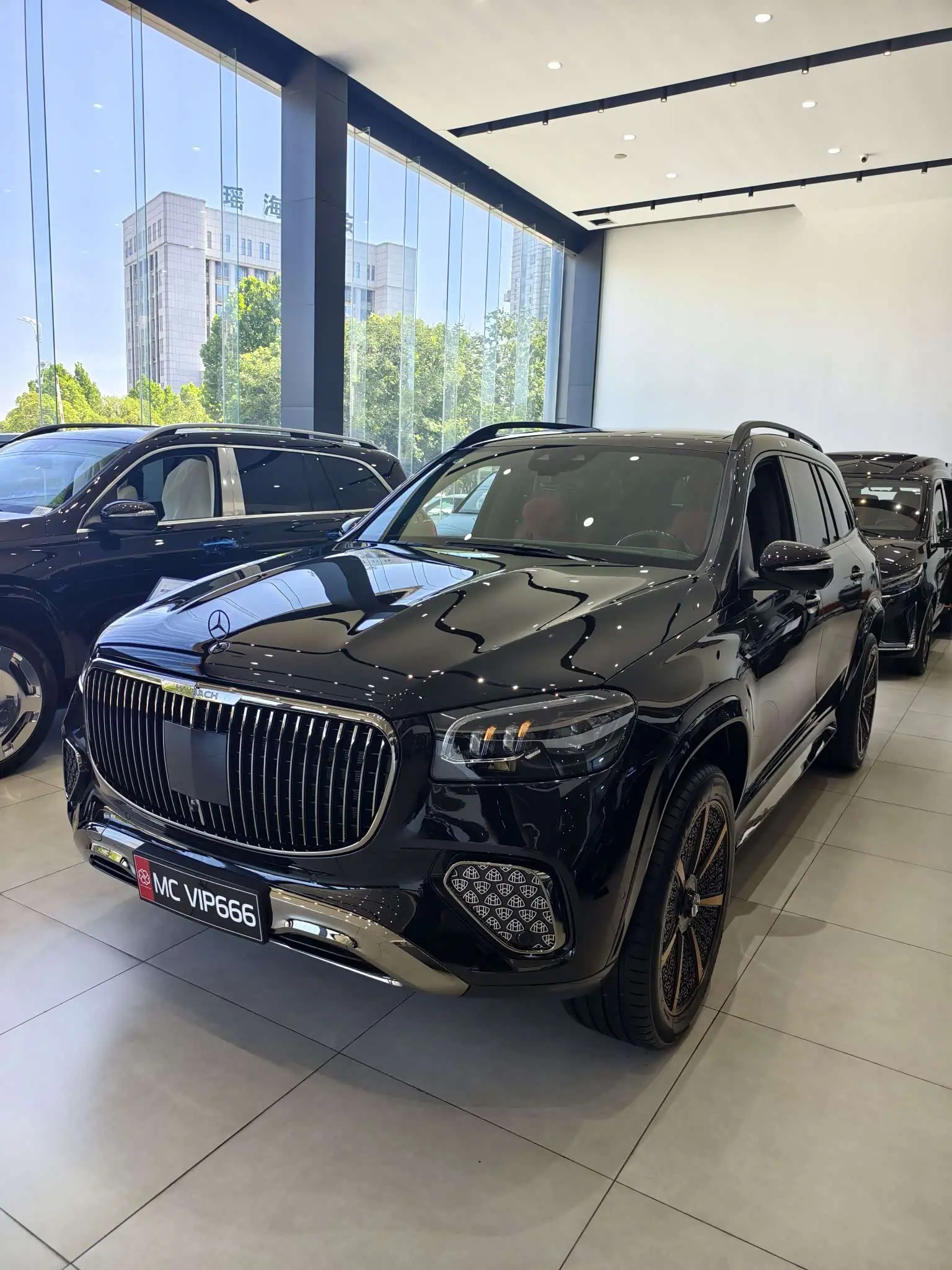 Mercedes-Benz Mercedes Benz GLS