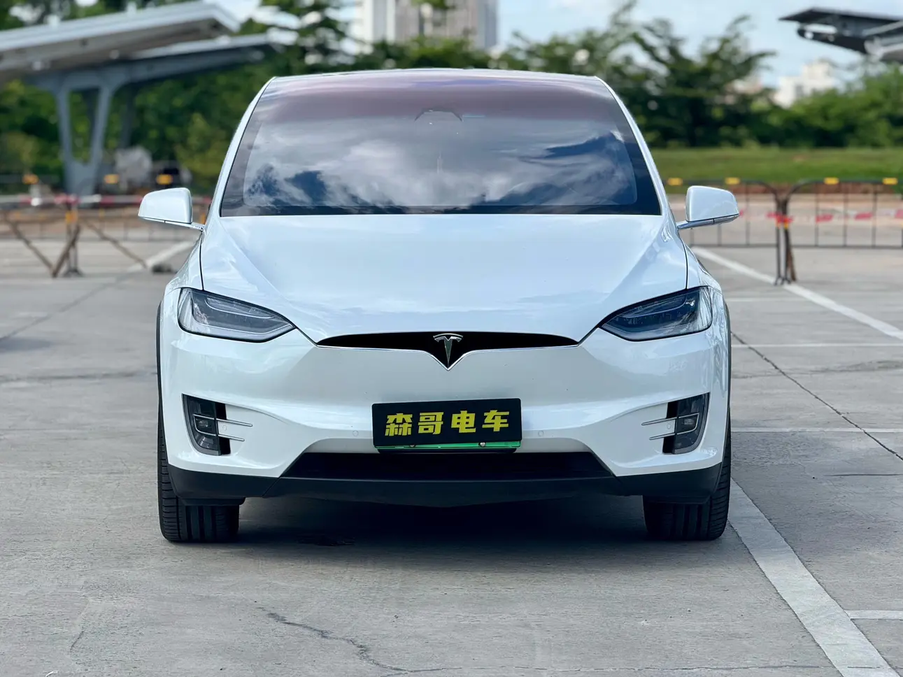 Tesla Model X