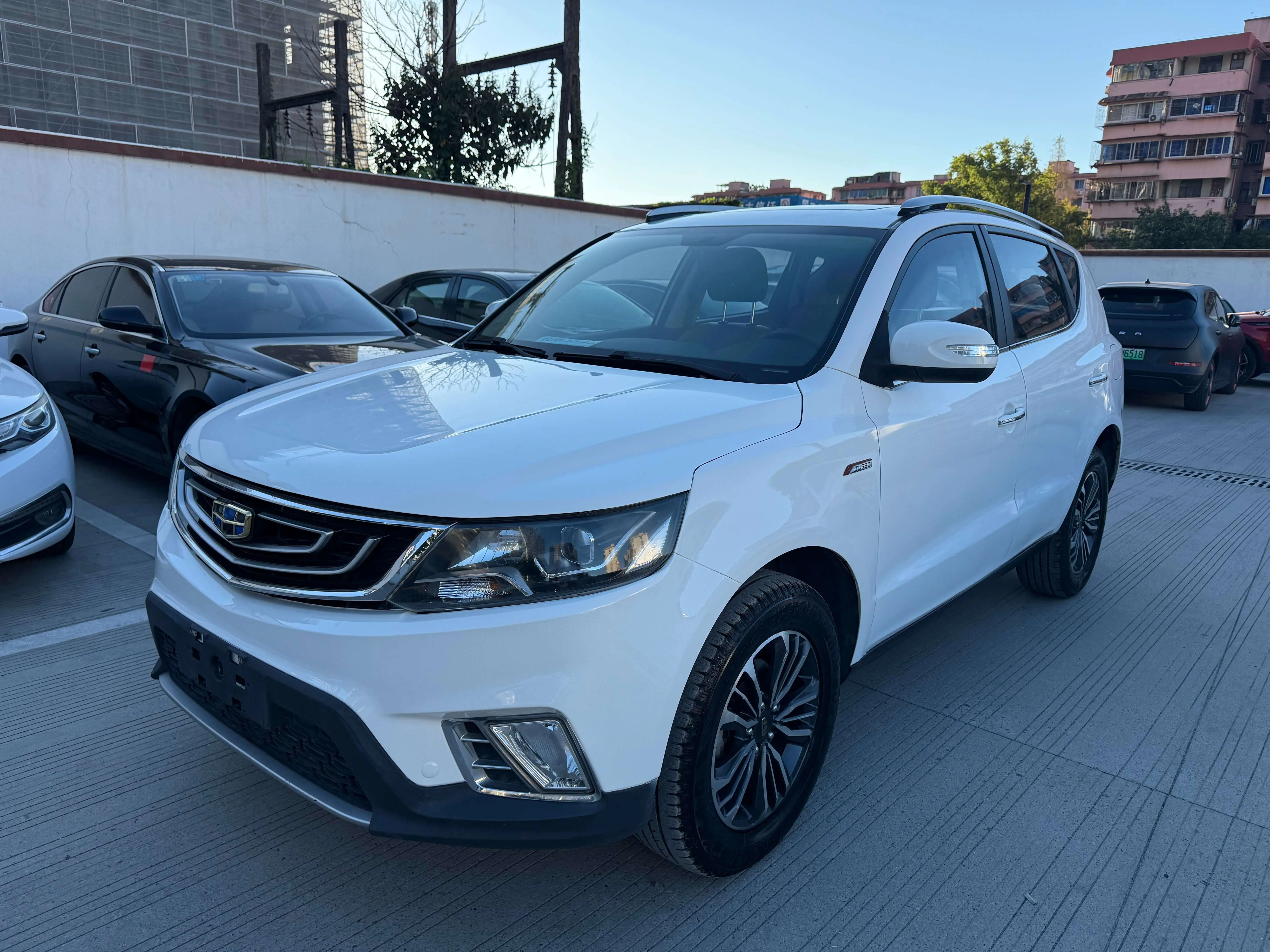 Geely Vision X6  из Китая