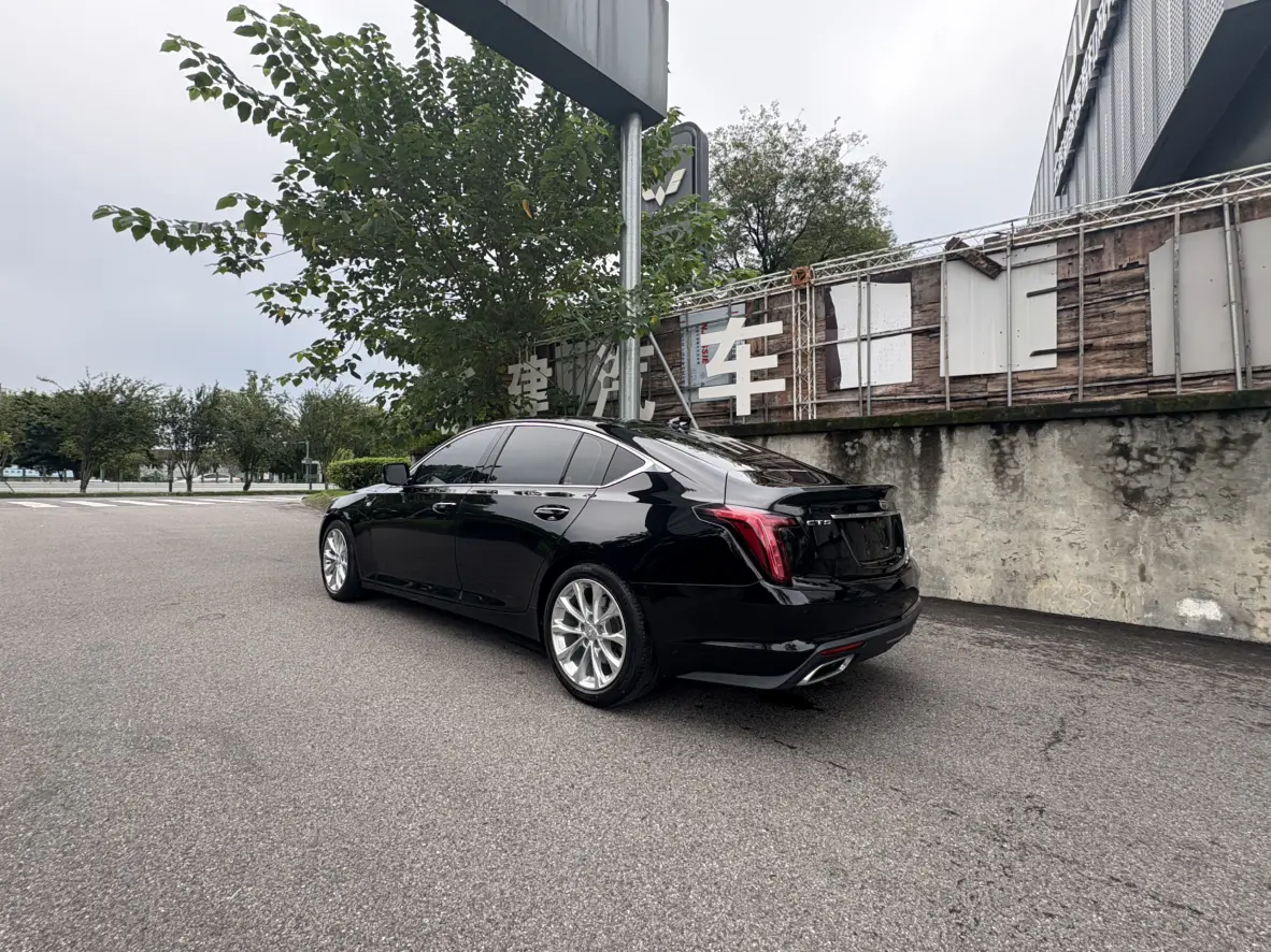 Cadillac CT5