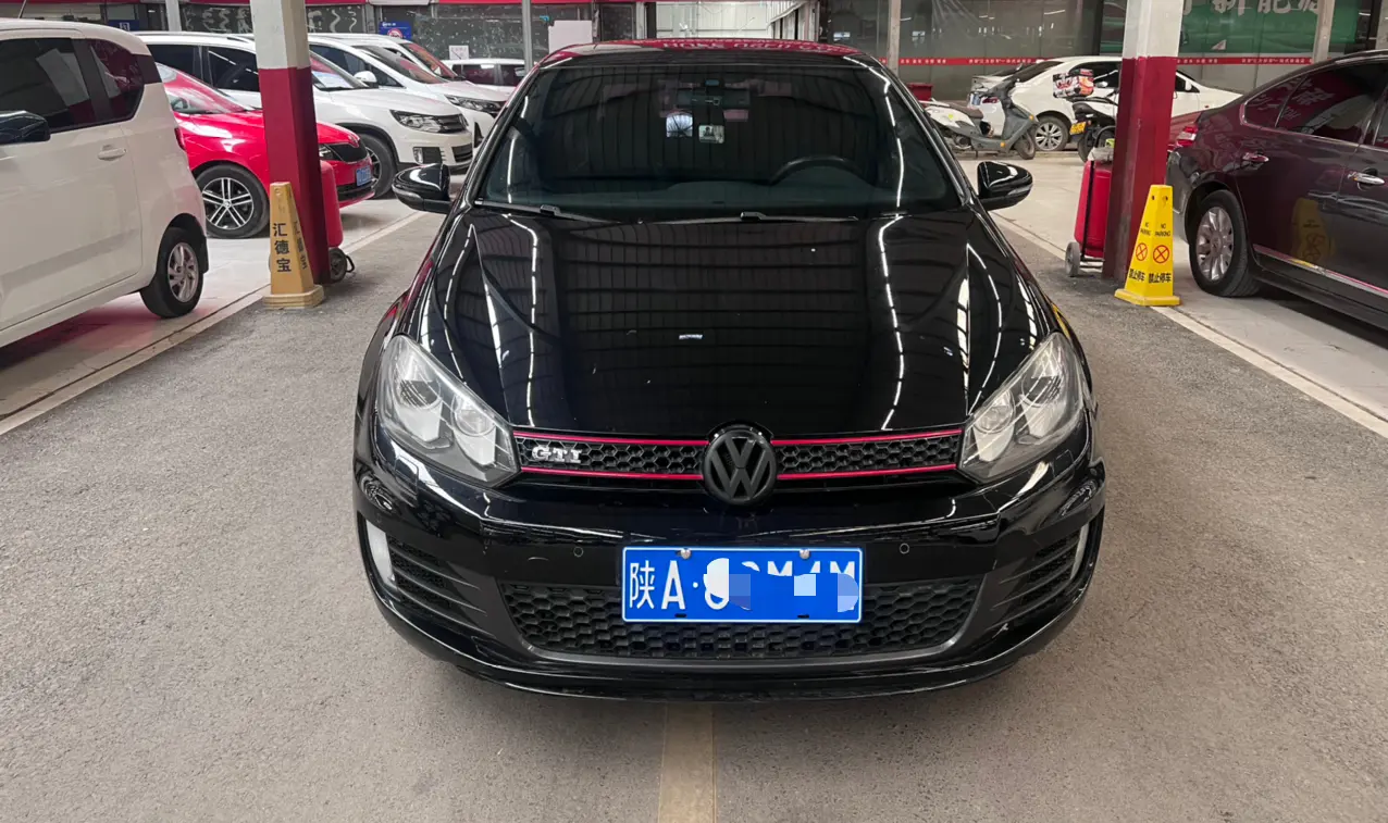 Volkswagen Golf GTI  из Китая