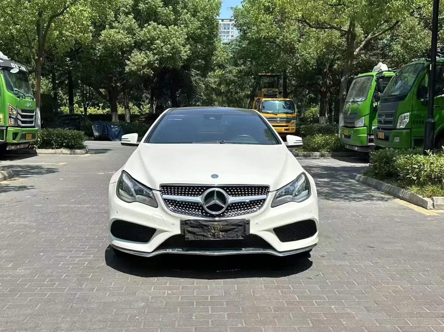 Mercedes-Benz E-Class (imported)