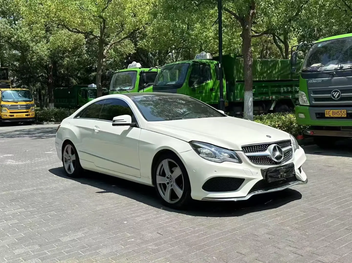 Mercedes-Benz E-Class (imported)